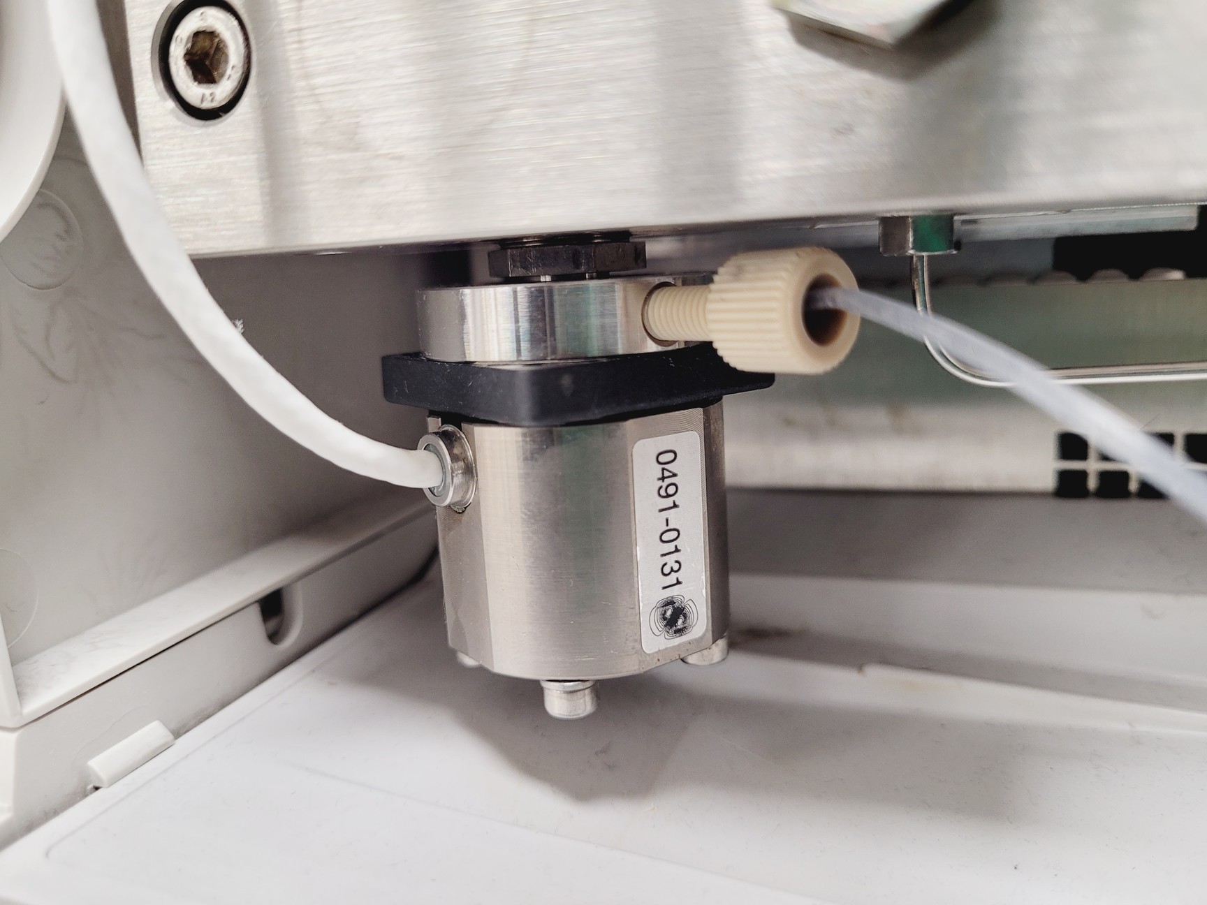 Image of Agilent 1100 Series HPLC System G1321A, G1314A, G1316A, G1312A, G1367A, G1330B