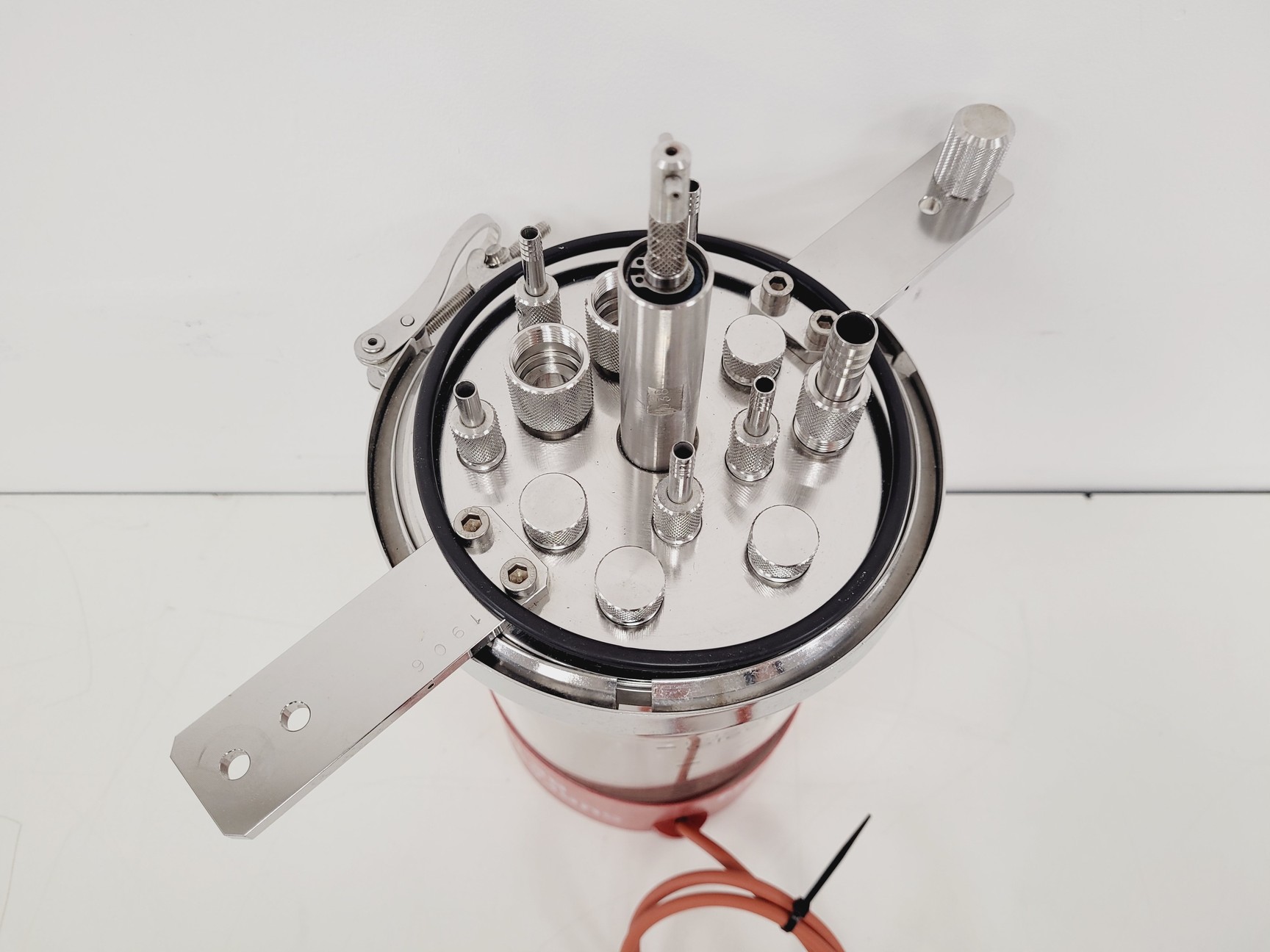 Image of Electrolab 2L Bioreactor Vessel with Head Plate, Ports, Tube & Heated Jacket