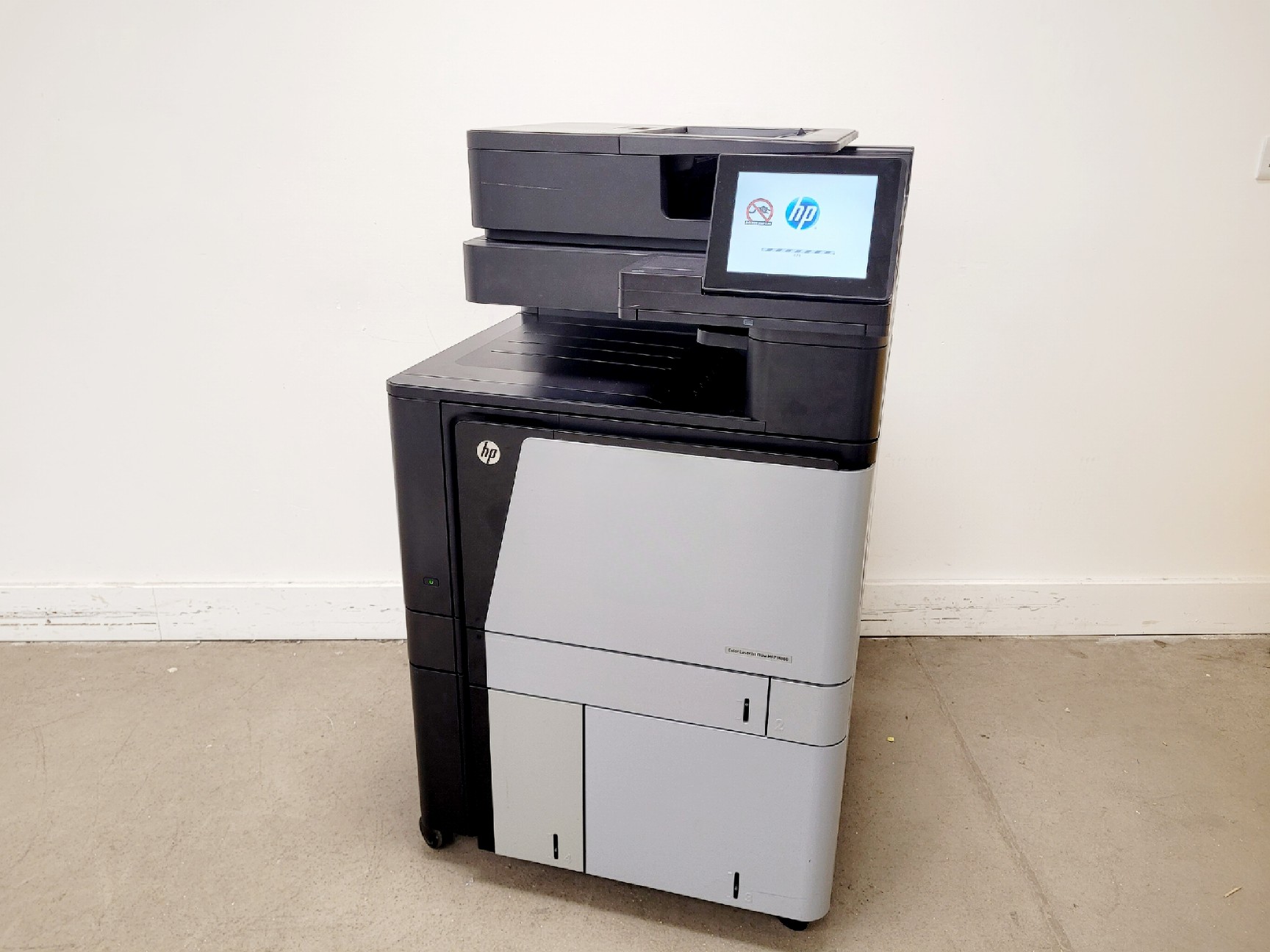 Image of HP Colour Laser Jet Flow MFP M880 Series Printer