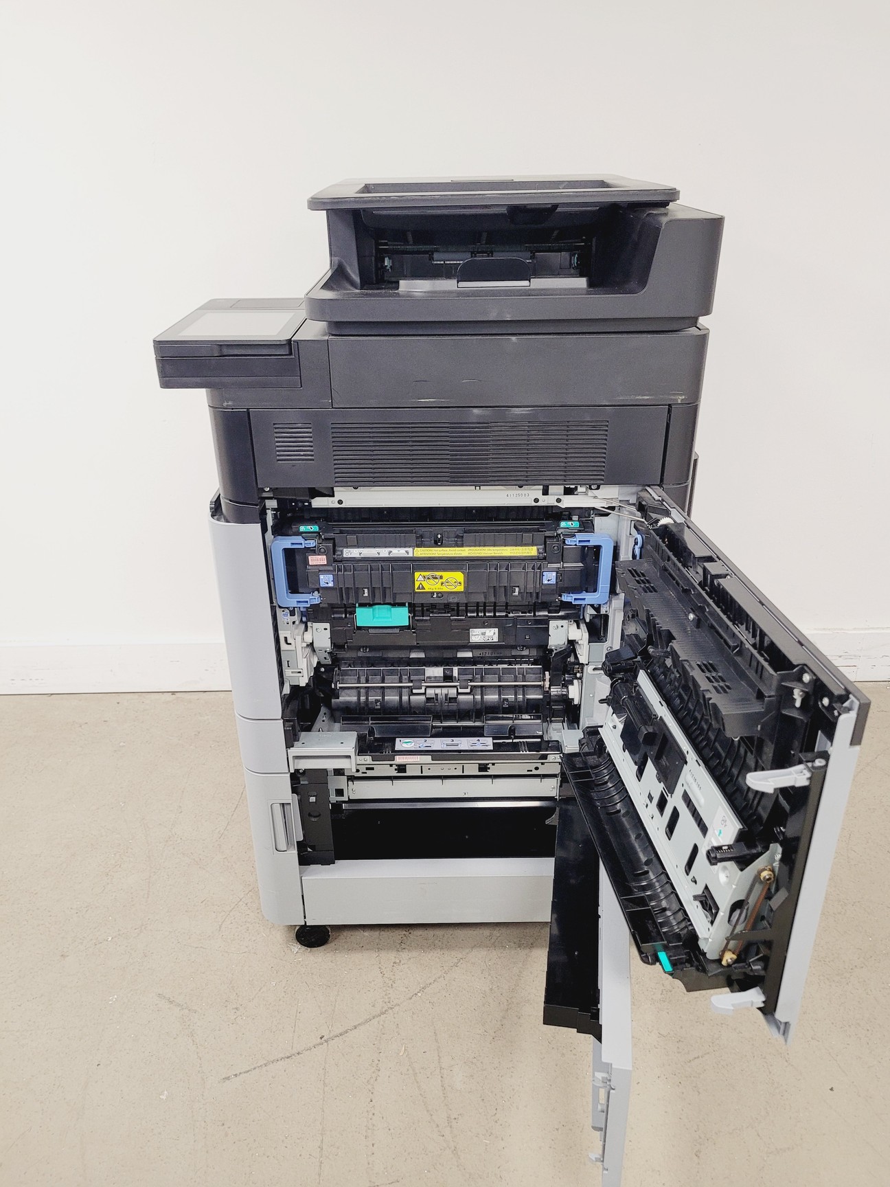 Image of HP Colour Laser Jet Flow MFP M880 Series Printer