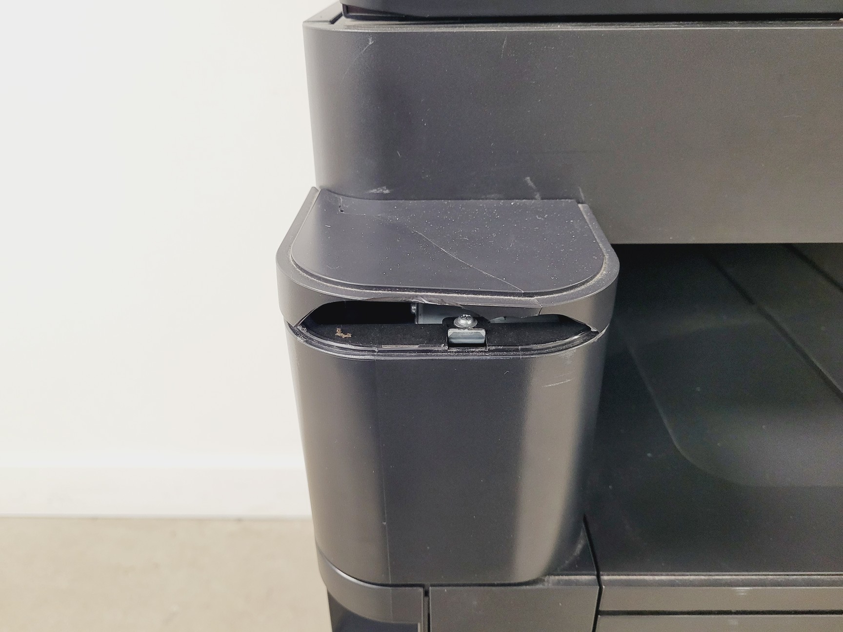 Image of HP Colour Laser Jet Flow MFP M880 Series Printer