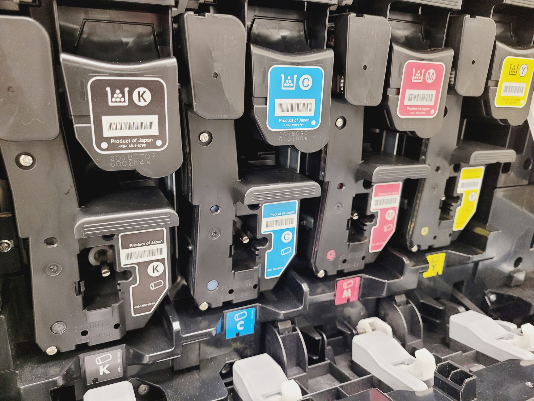 Image of HP Colour Laser Jet Flow MFP M880 Series Printer