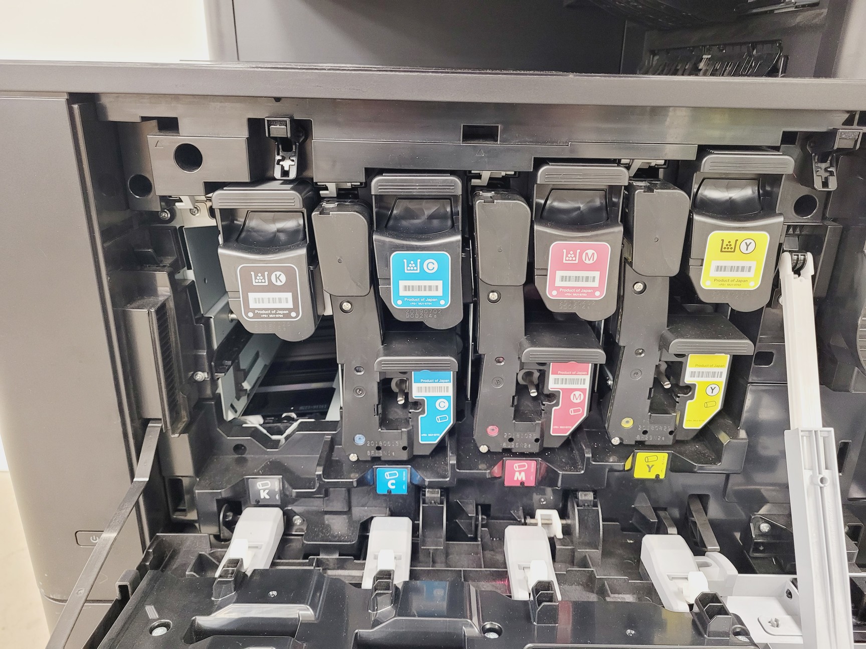 Image of HP Colour Laser Jet Flow MFP M880 Series Printer