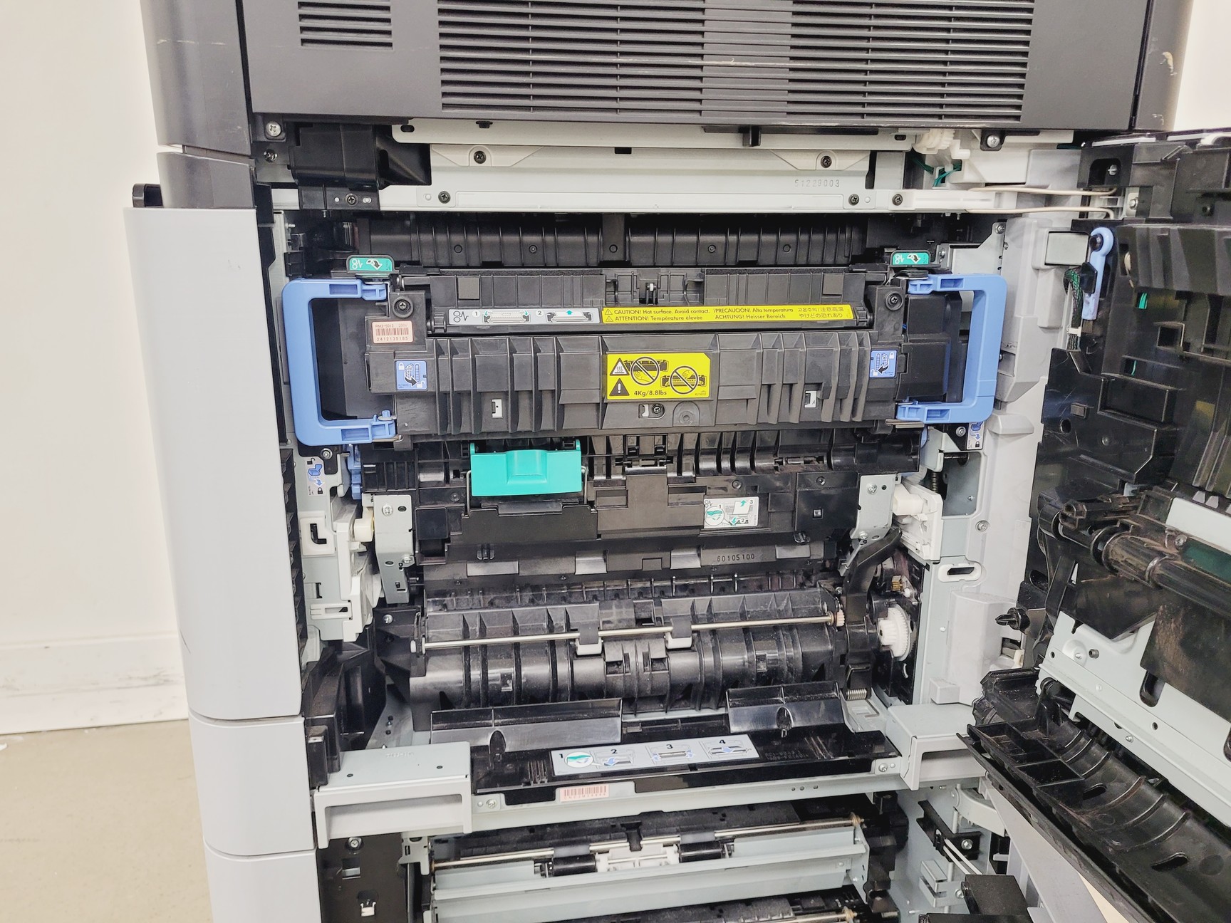 Image of HP Colour Laser Jet Flow MFP M880 Series Printer