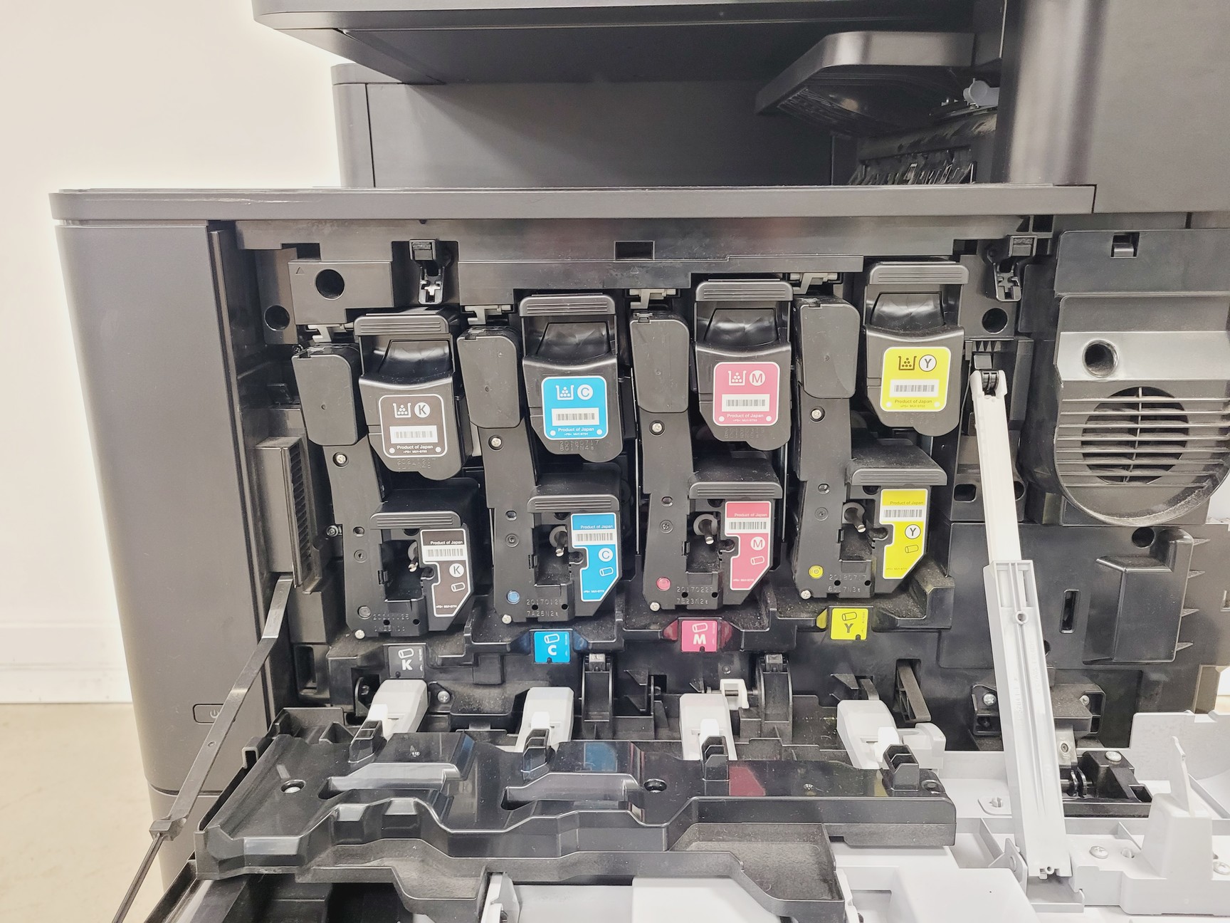 Image of HP Colour Laser Jet Flow MFP M880 Series Printer