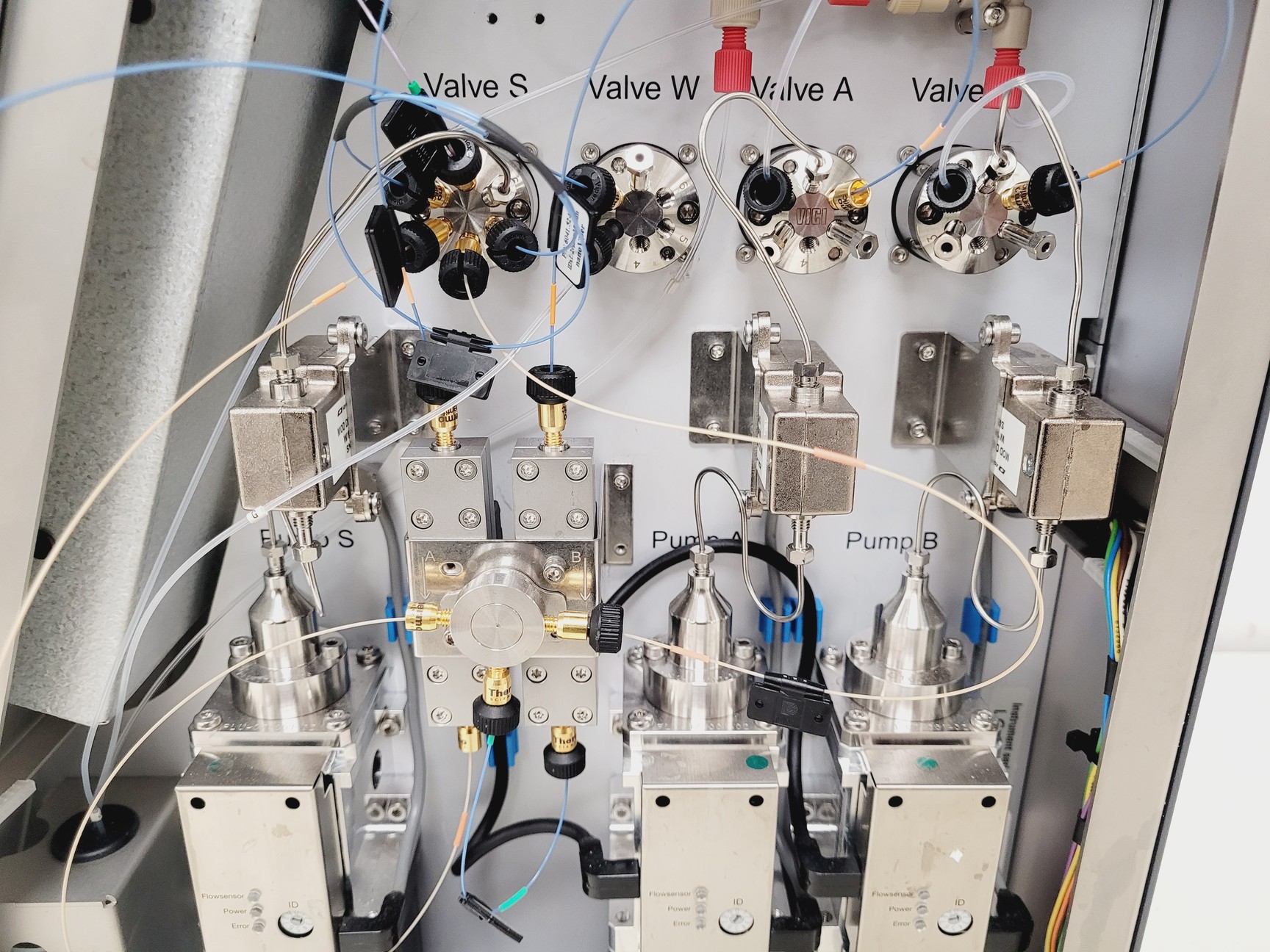 Image of Thermo Scientific Easy-Nano LC 1000 UHPLC Chromatography w/ Accessories 