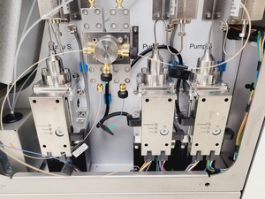 Thumbnail image of Thermo Scientific Easy-Nano LC 1000 UHPLC Chromatography w/ Accessories 