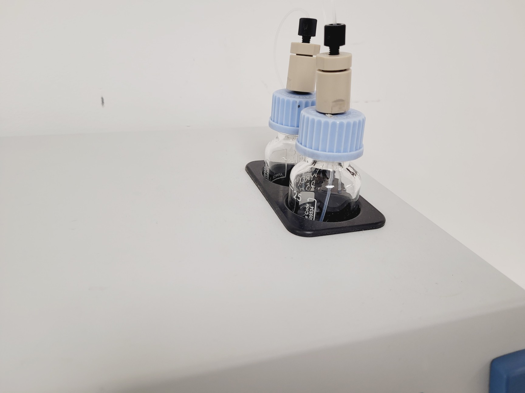 Image of Thermo Scientific Easy-Nano LC 1000 UHPLC Chromatography w/ Accessories 