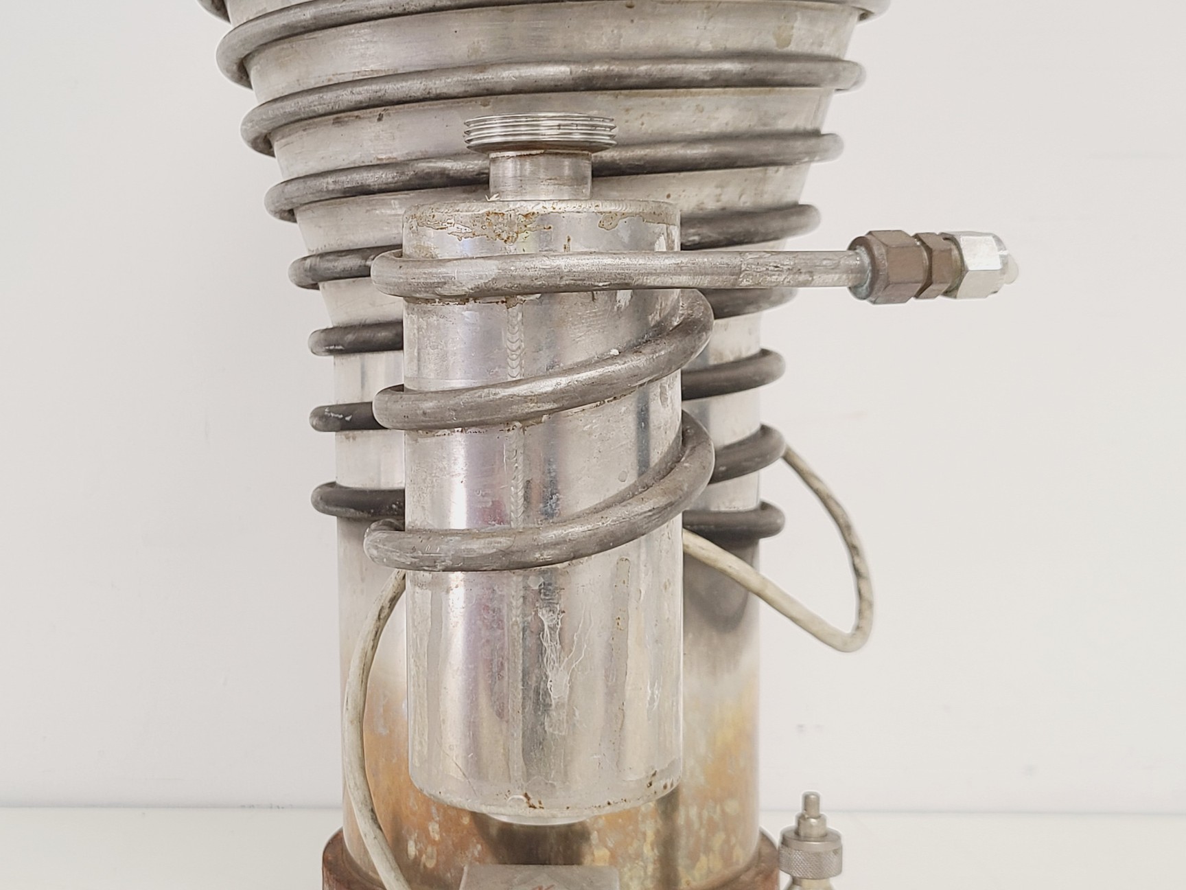 Image of Medium Edwards Diffstak 100-300 Oil Diffusion Pump