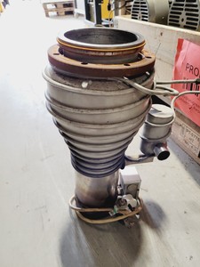 Thumbnail image of Small Sized Oil Diffusion Pump