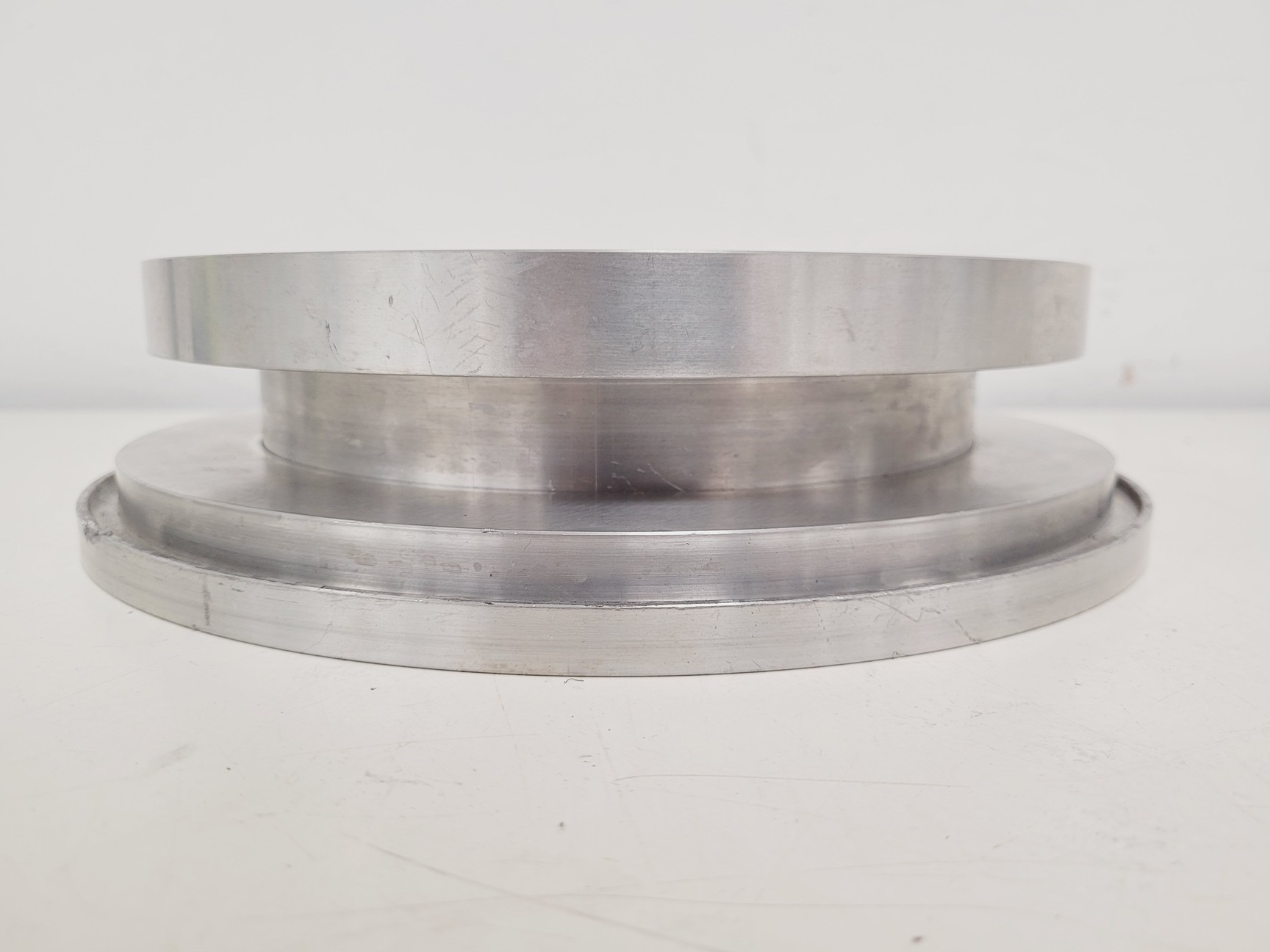 Image of Various Aluminium Chamber Components, Flanges, Viewports & Feed-Throughs 