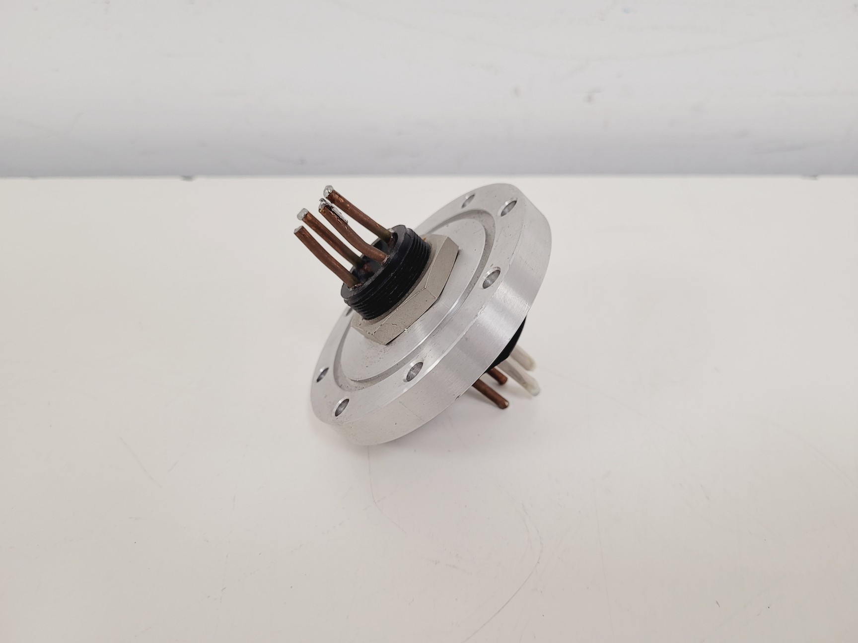 Image of Various Aluminium Chamber Components, Flanges, Viewports & Feed-Throughs 