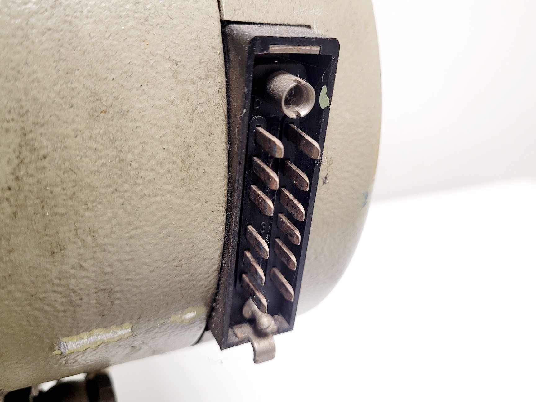 Image of Pfeiffer Twin Mechanical Turbo Pump TPH 2000 S w/ Power Supply TCP 2000