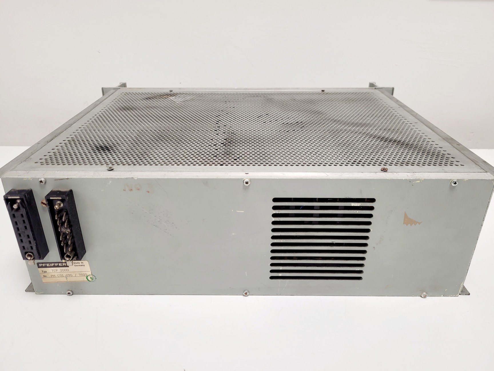 Image of Pfeiffer Twin Mechanical Turbo Pump TPH 2000 S w/ Power Supply TCP 2000