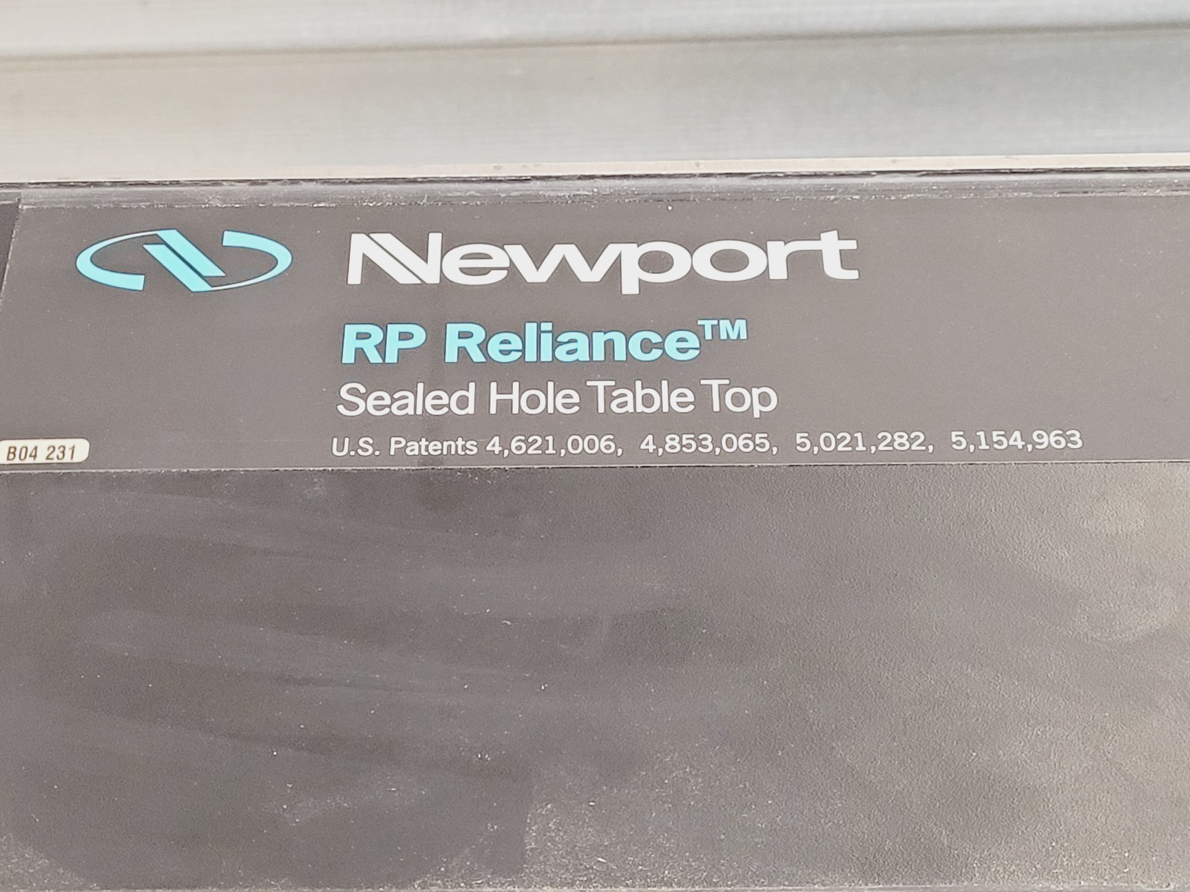 Image of Newport RP Reliance Sealed Hole Table Top