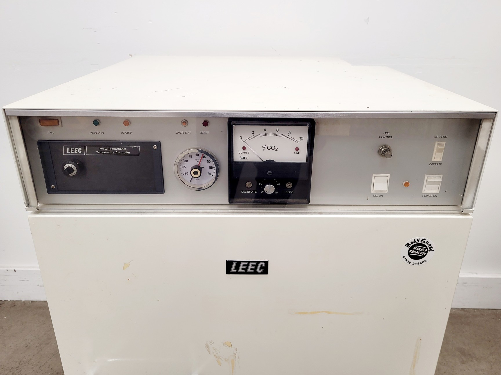 LEEC GA2 CO2 Incubator Lab