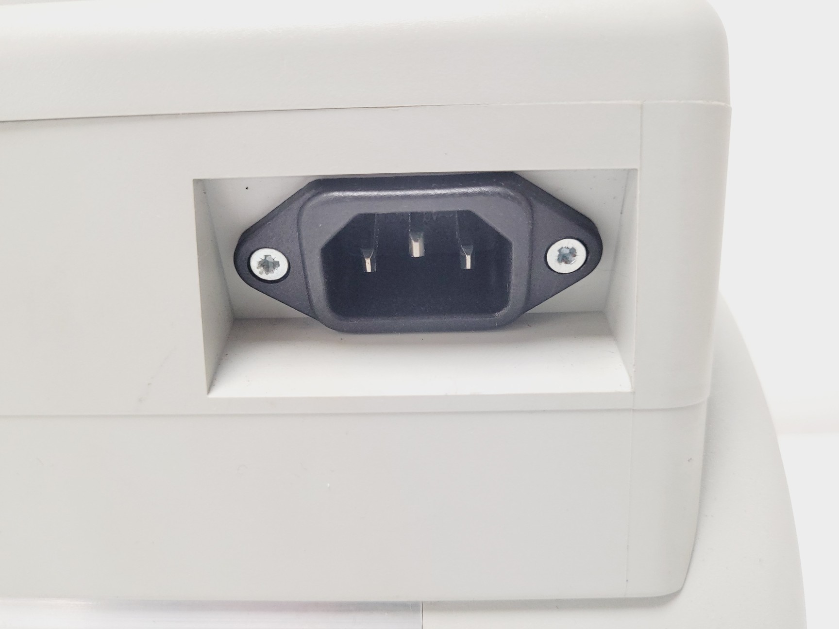 Image of Edwards RV5 Rotary Vane Vacuum Pump 