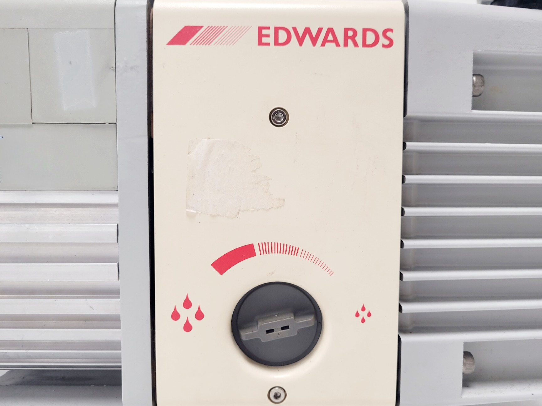 Image of Edwards RV5 Rotary Vane Vacuum Pump 