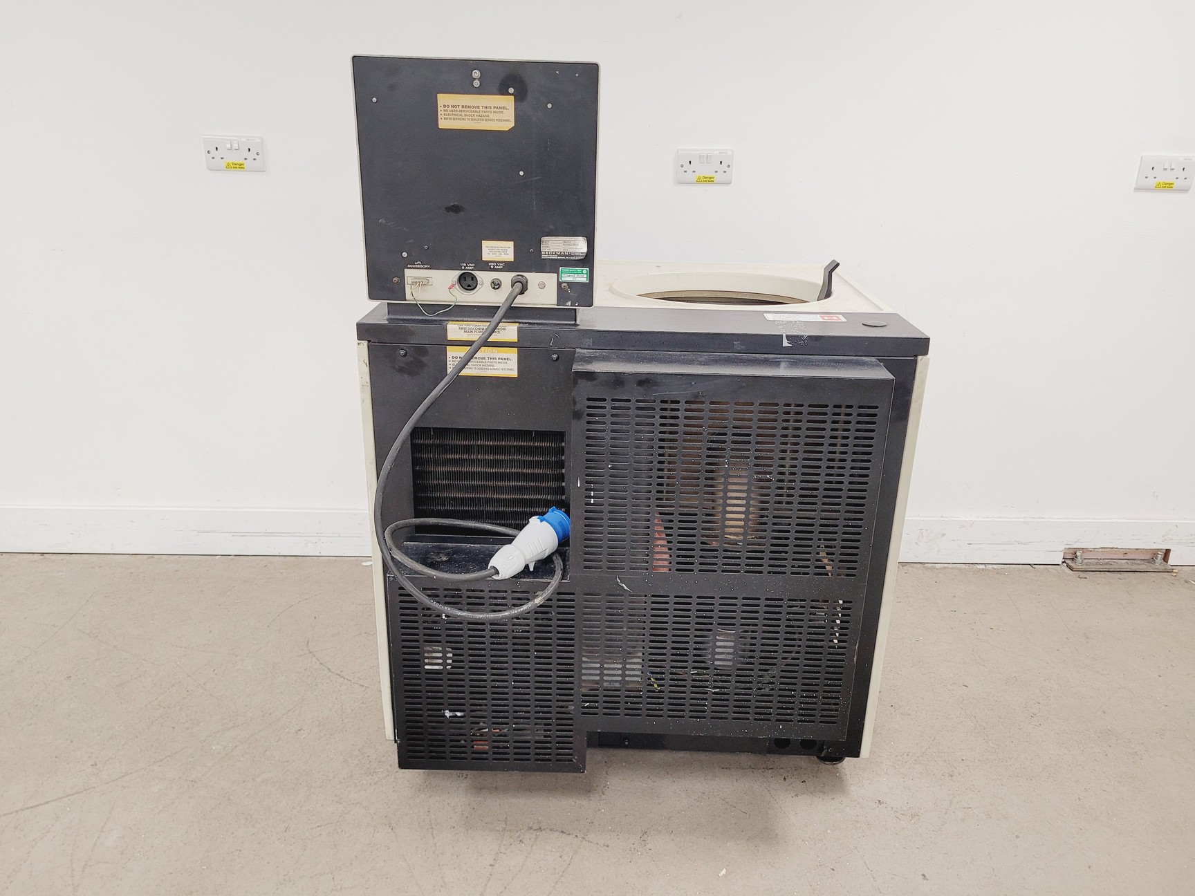 Image of Beckman L5-50B Ultracentrifuge