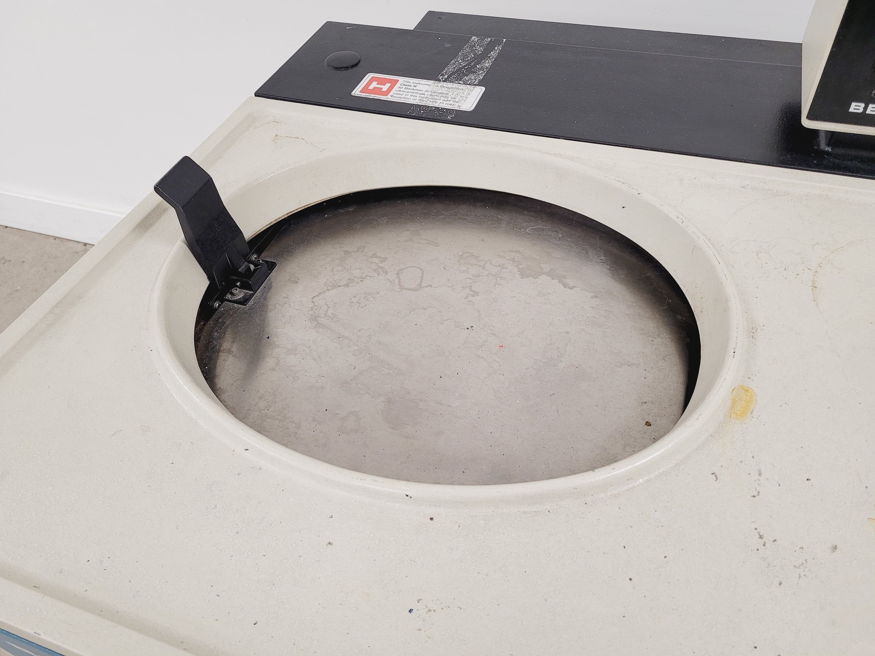 Image of Beckman L5-50B Ultracentrifuge