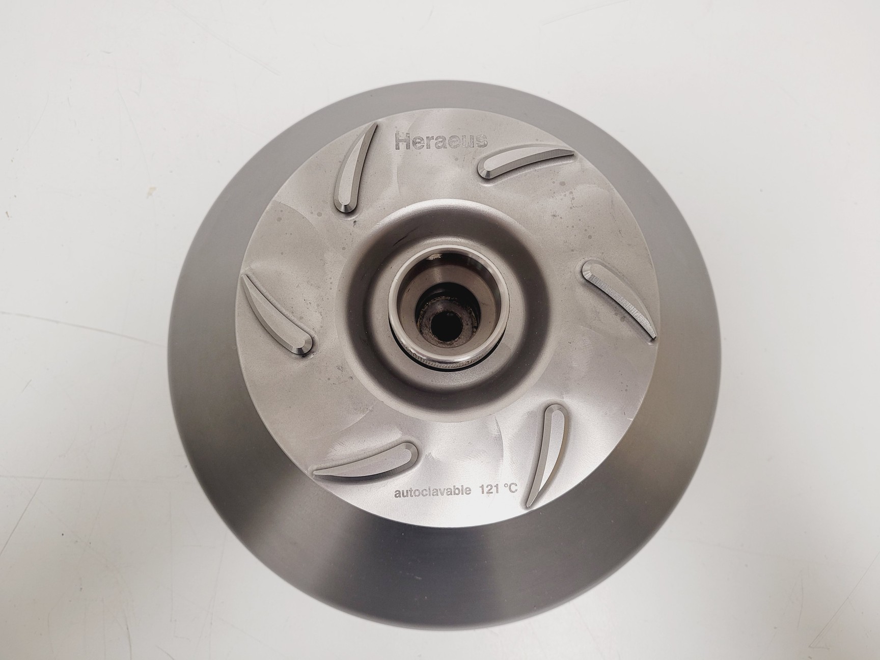 Image of Heraeus Biofuge Primo R Benchtop Centrifuge