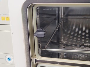 Thumbnail image of Heraeus BB 6220 CUO2 Incubator Lab