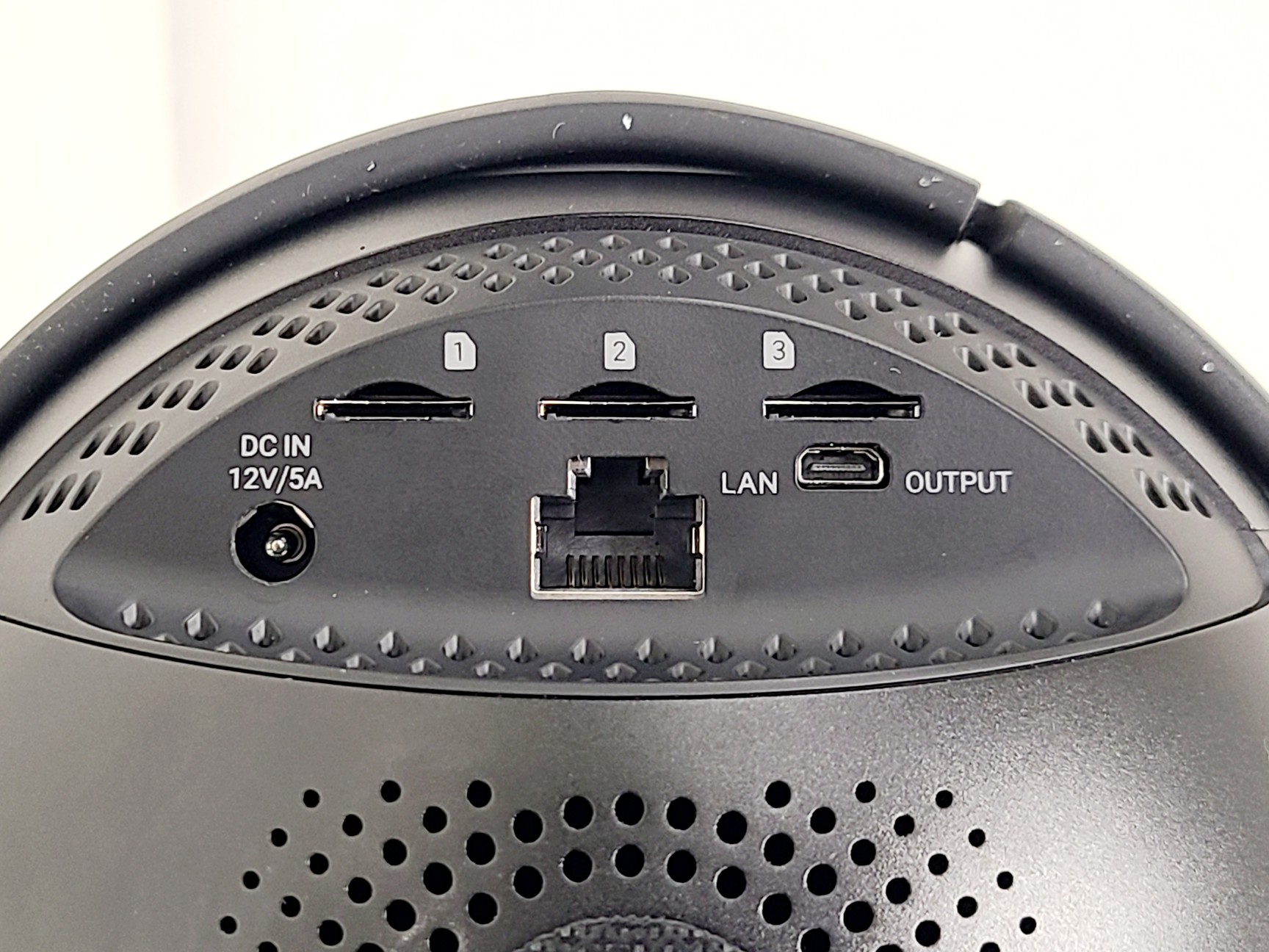 Image of Insta360 Pro 2 with 2 x Rechargable Batteries, Charging Cradle and Hard Case