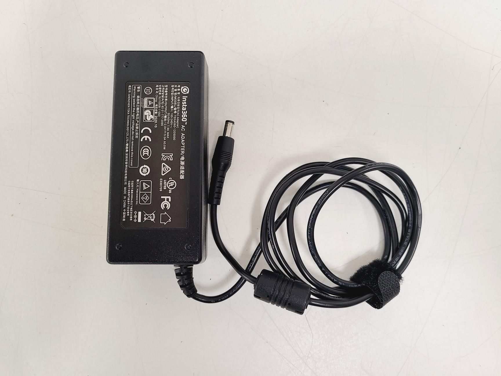 Image of Insta360 Pro 2 with 2 x Rechargable Batteries, Charging Cradle and Hard Case