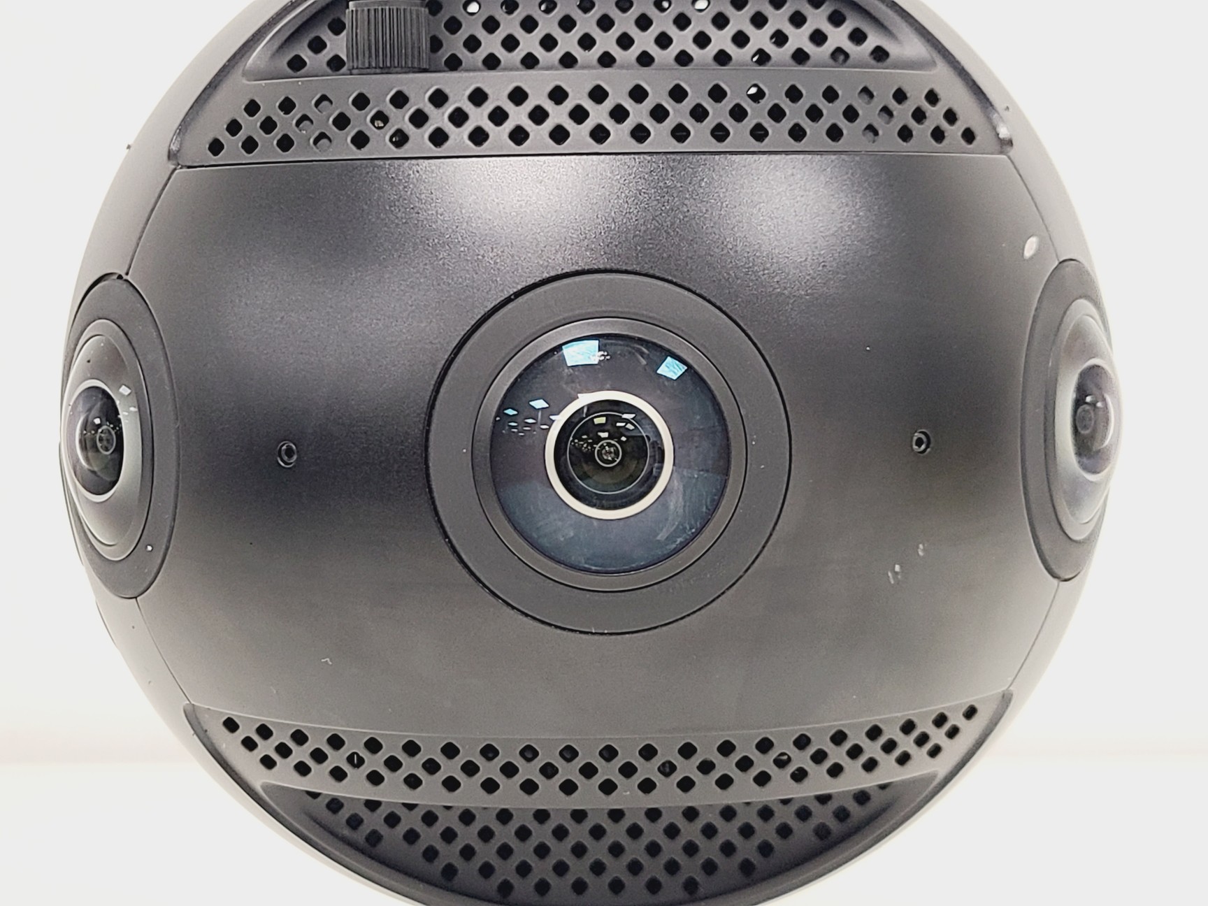 Image of Insta360 Pro 2 with 2x Rechargable Batteries in Hard Shell Carry Case