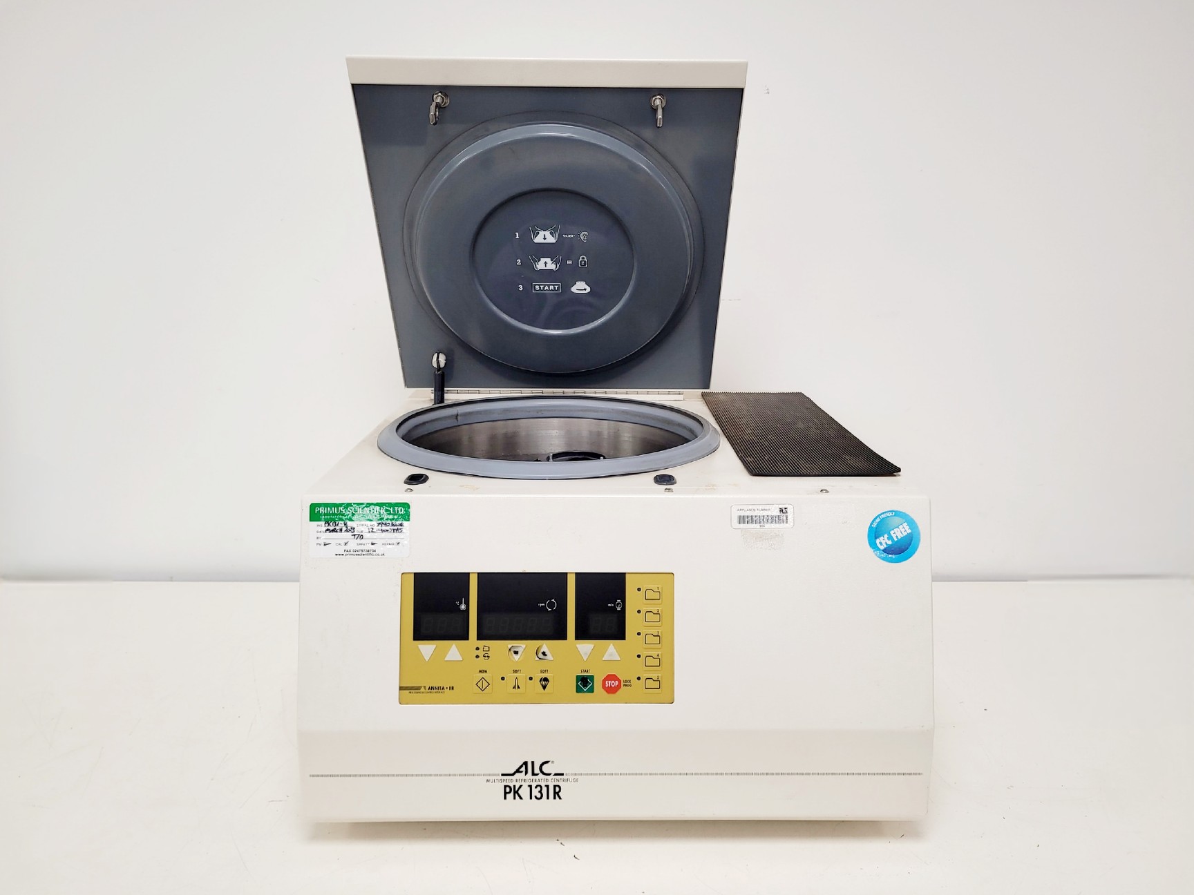 Image of ALC Large Benchtop Refrigerated Centrifuge PK131R