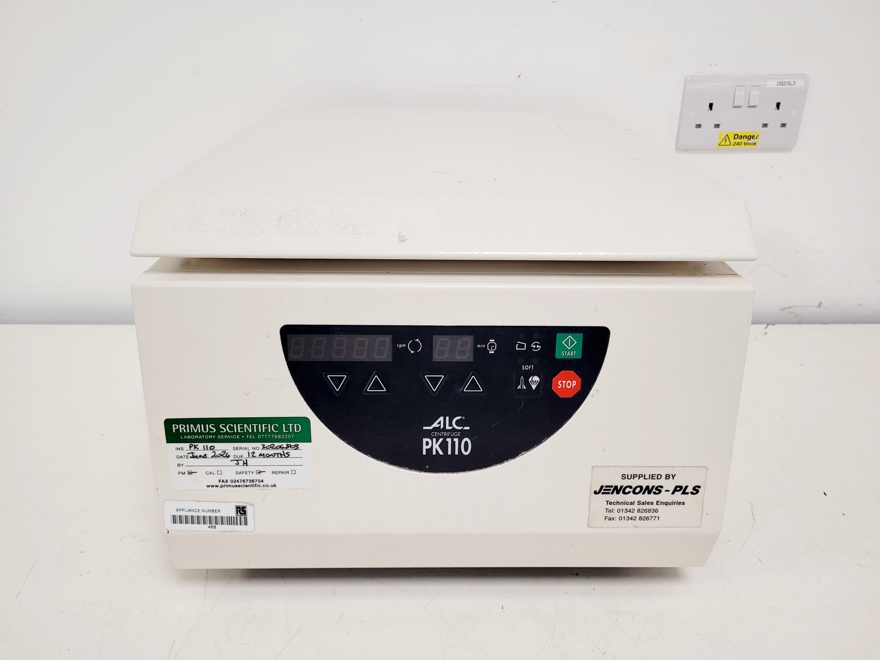 Image of ALC PK110 Benchtop Centrifuge