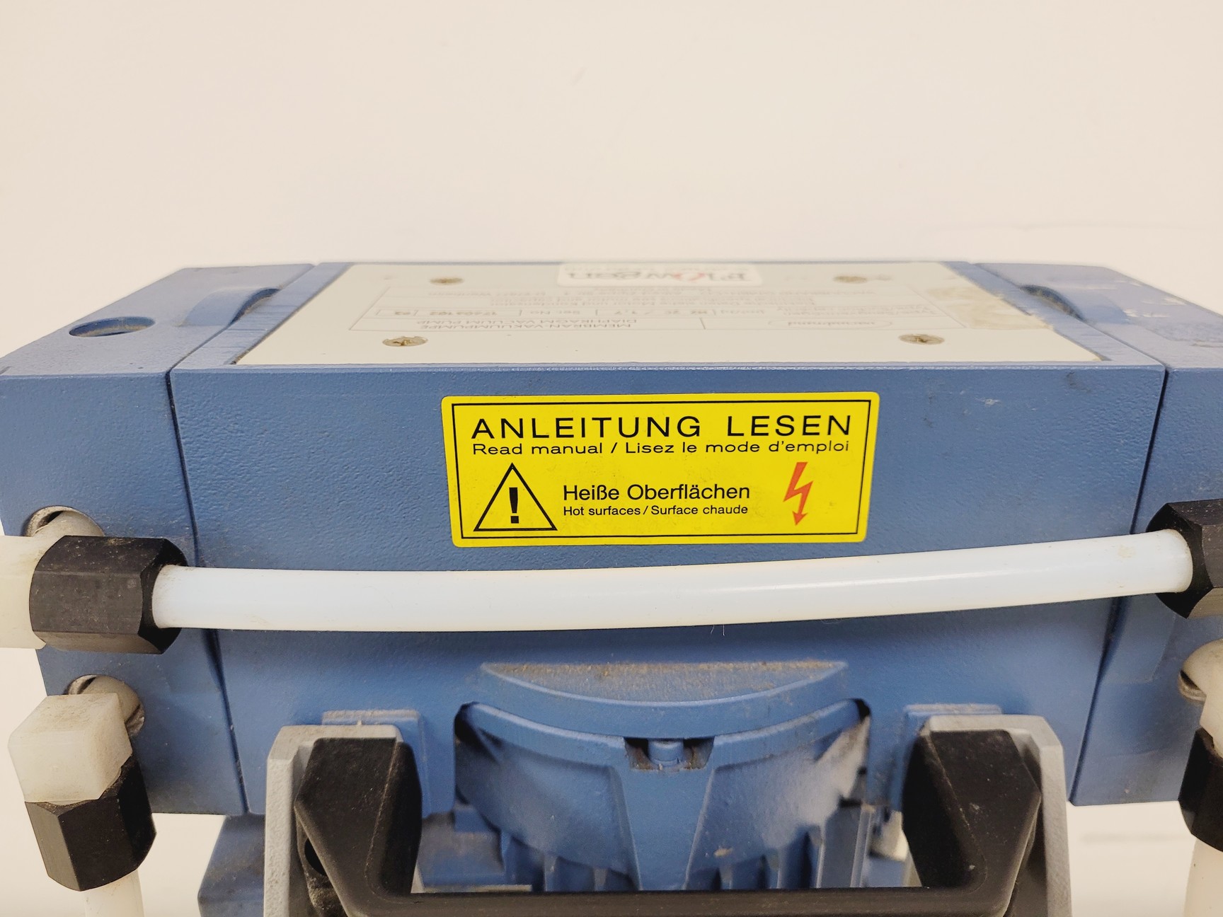 Image of Vacuubrand MZ 2C / 1.7 Diaphragm Vacuum Pump