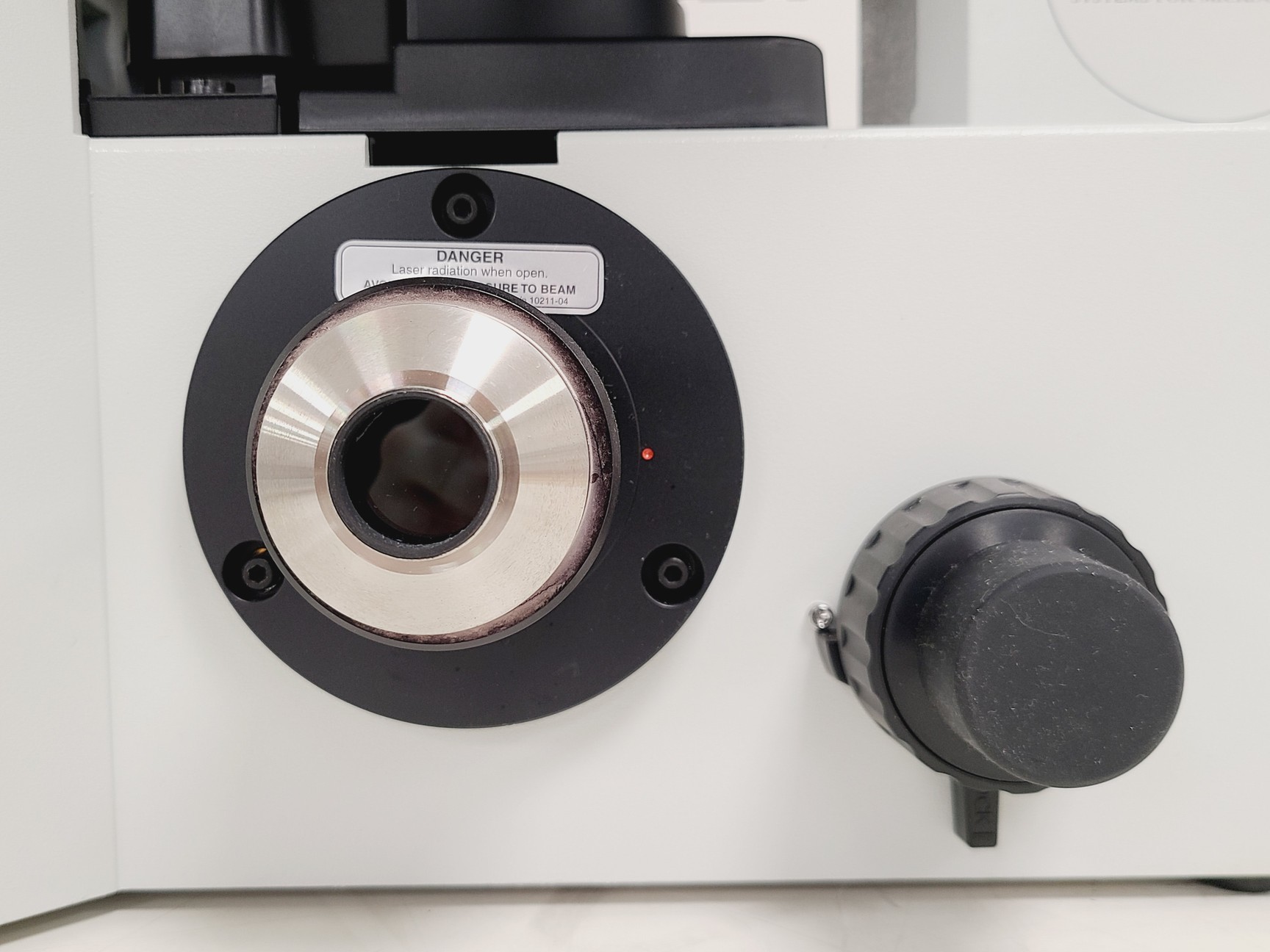 Image of Arcturus PixCell IIe LCM2105 Laser Capture Microdissection Microscope