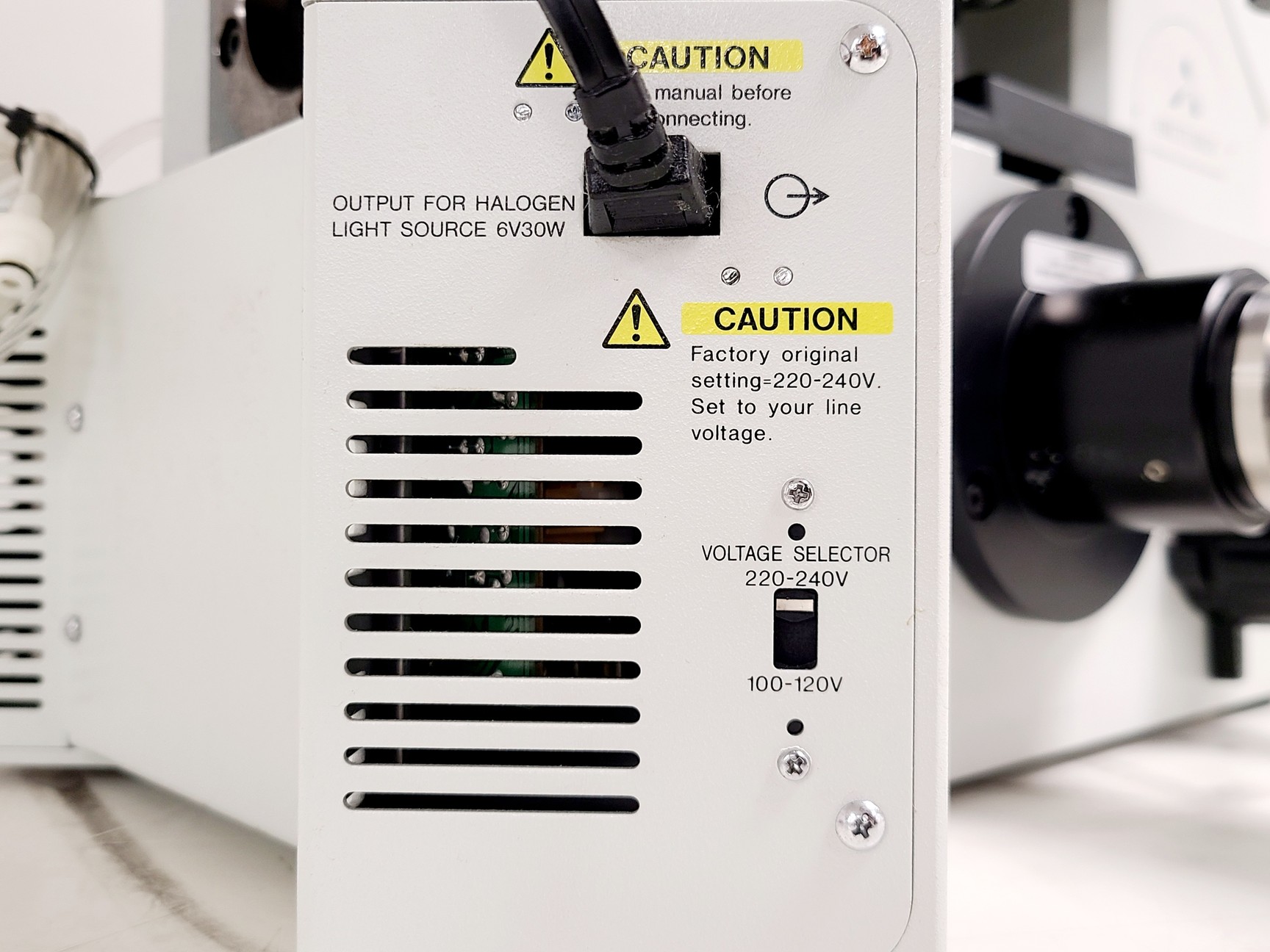 Image of Arcturus PixCell IIe LCM2105 with COHU 1352-5000/0000 Camera Lab