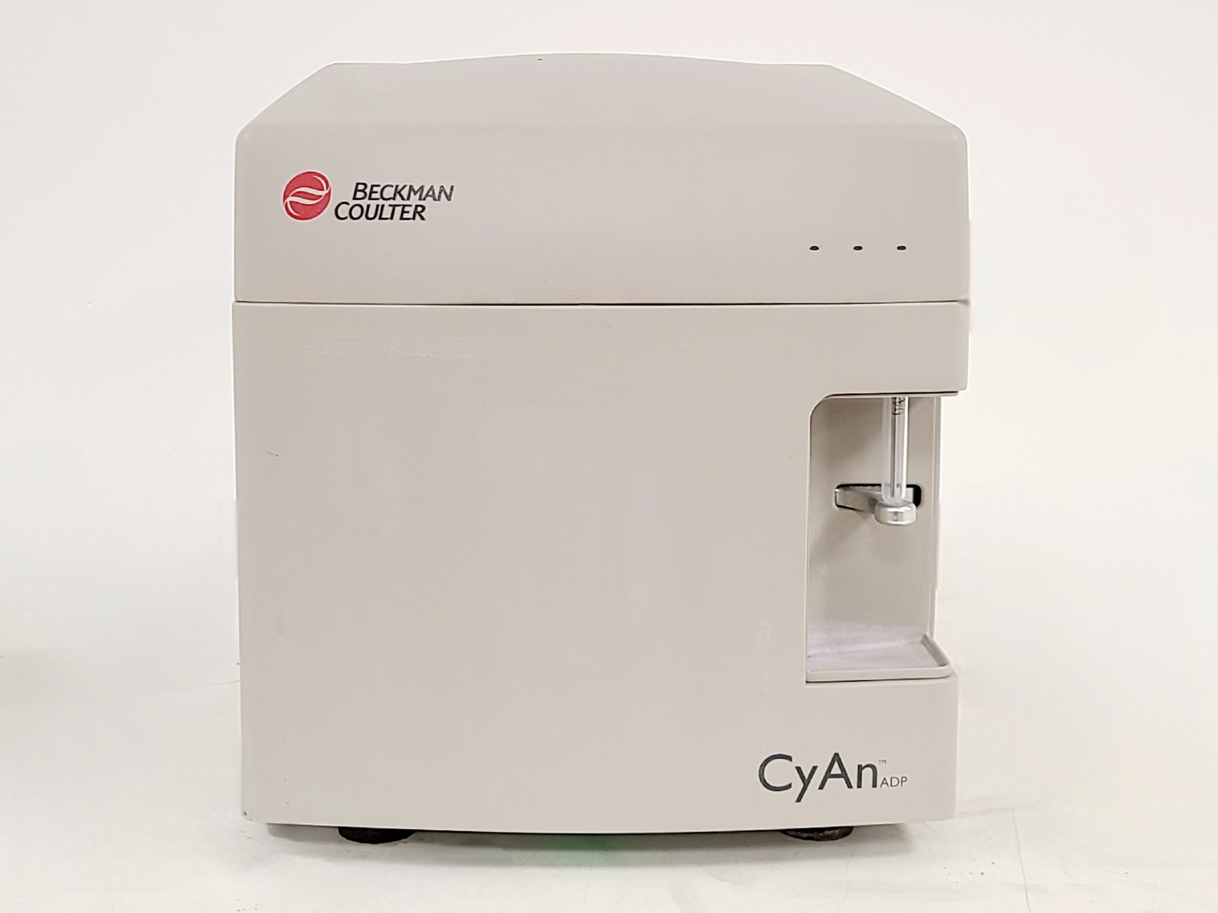 Image of Beckman CyAn ADP Flow Cytometer with DAKO Sheath Management System Lab