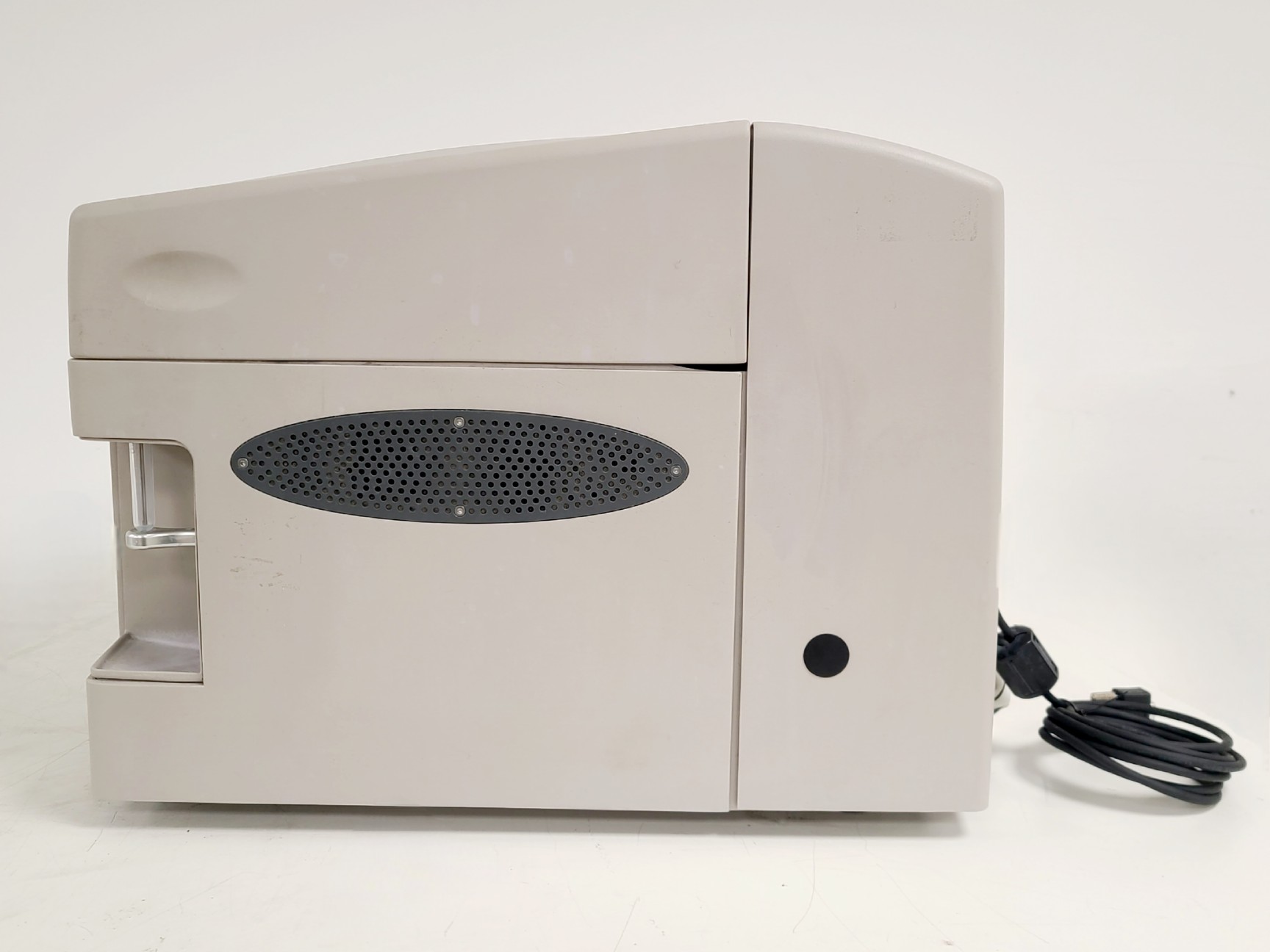 Image of Beckman CyAn ADP Flow Cytometer with DAKO Sheath Management System Lab