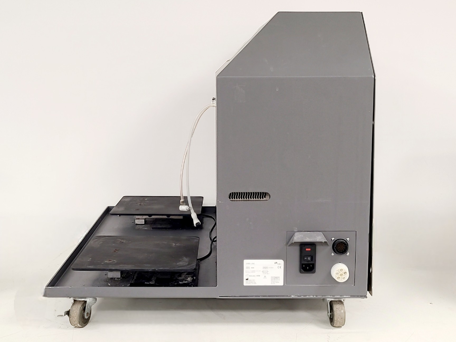 Image of Beckman CyAn ADP Flow Cytometer with DAKO Sheath Management System Lab