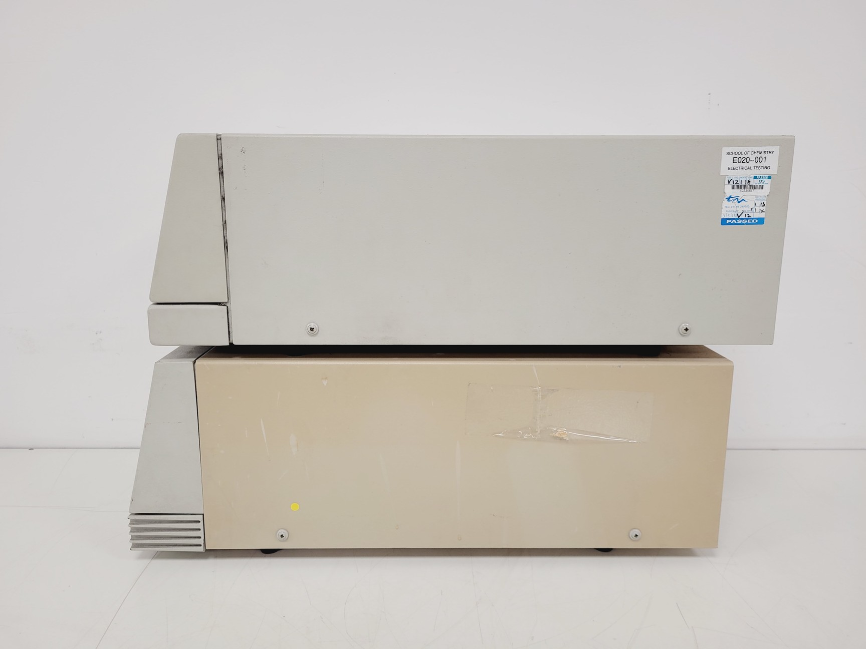 Image of  Waters 2795 Separations Module, 2 x Waters 996 Photodiode Array Detectors