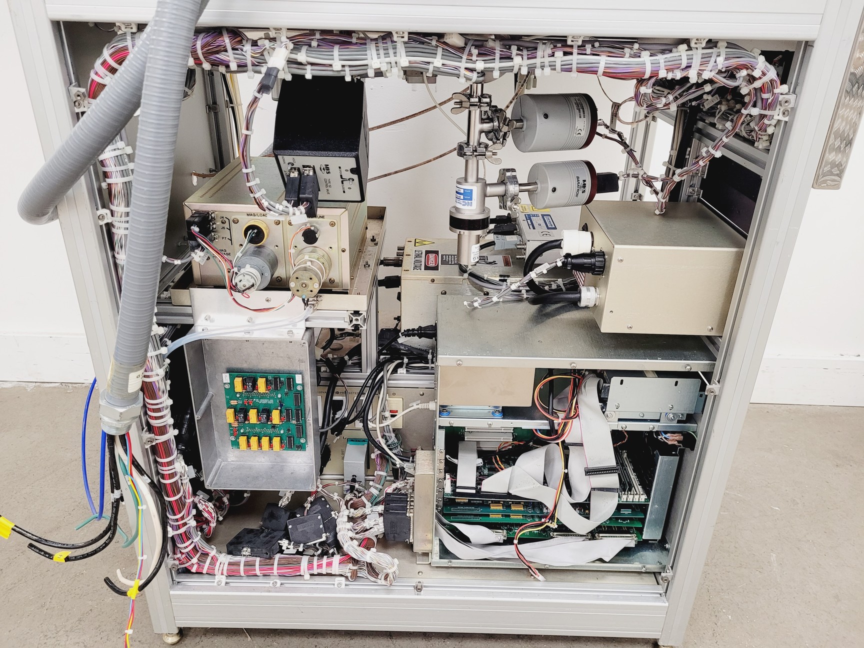 Image of Plasma Therm 790 Reactive Ion Etching (RIE) System