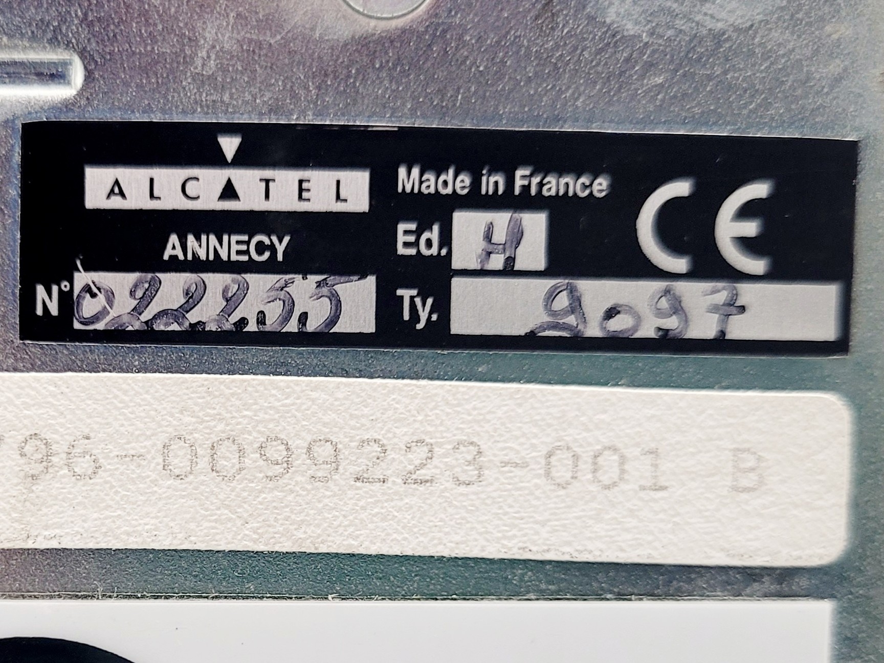 Image of Alcatel ATH 1300M Turbopump & Alcatel ACT 1300M Turbopump Controller