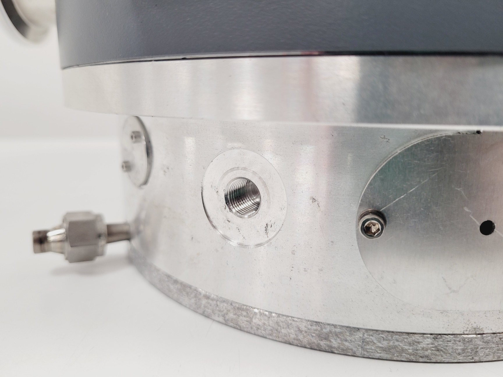 Image of Alcatel ATH 1300M Turbopump & Alcatel ACT 1300M Turbopump Controller