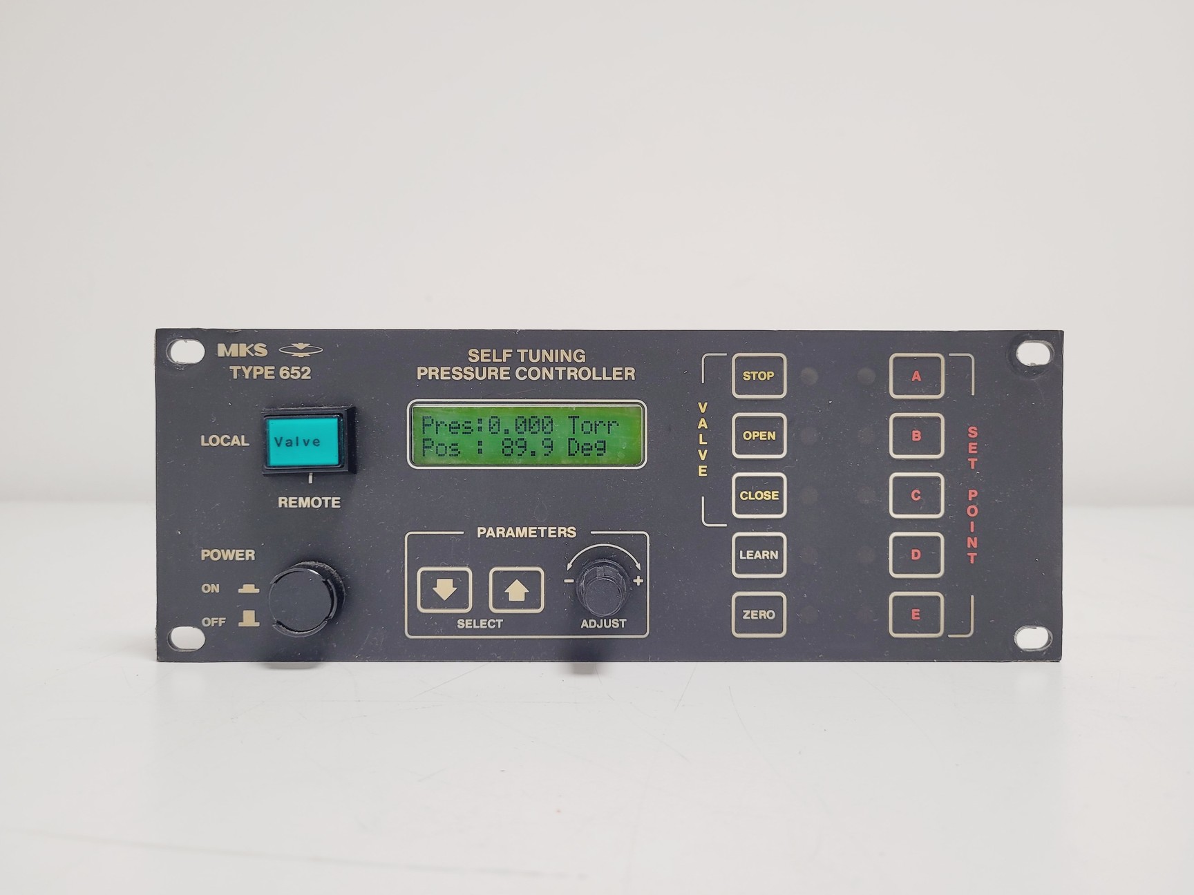 Image of MKS Type 652 Self Tuning Pressure Controller