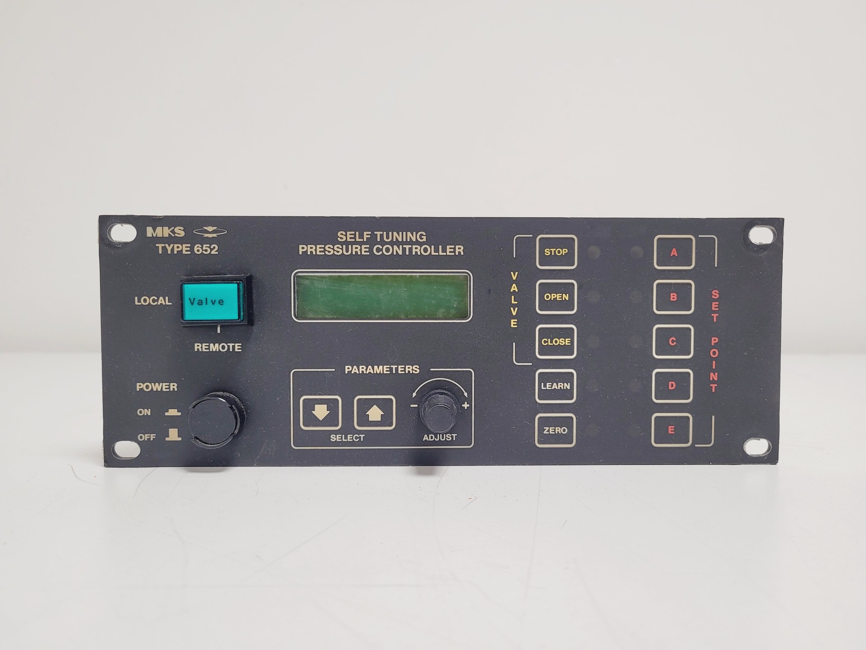 Image of MKS Type 652 Self Tuning Pressure Controller