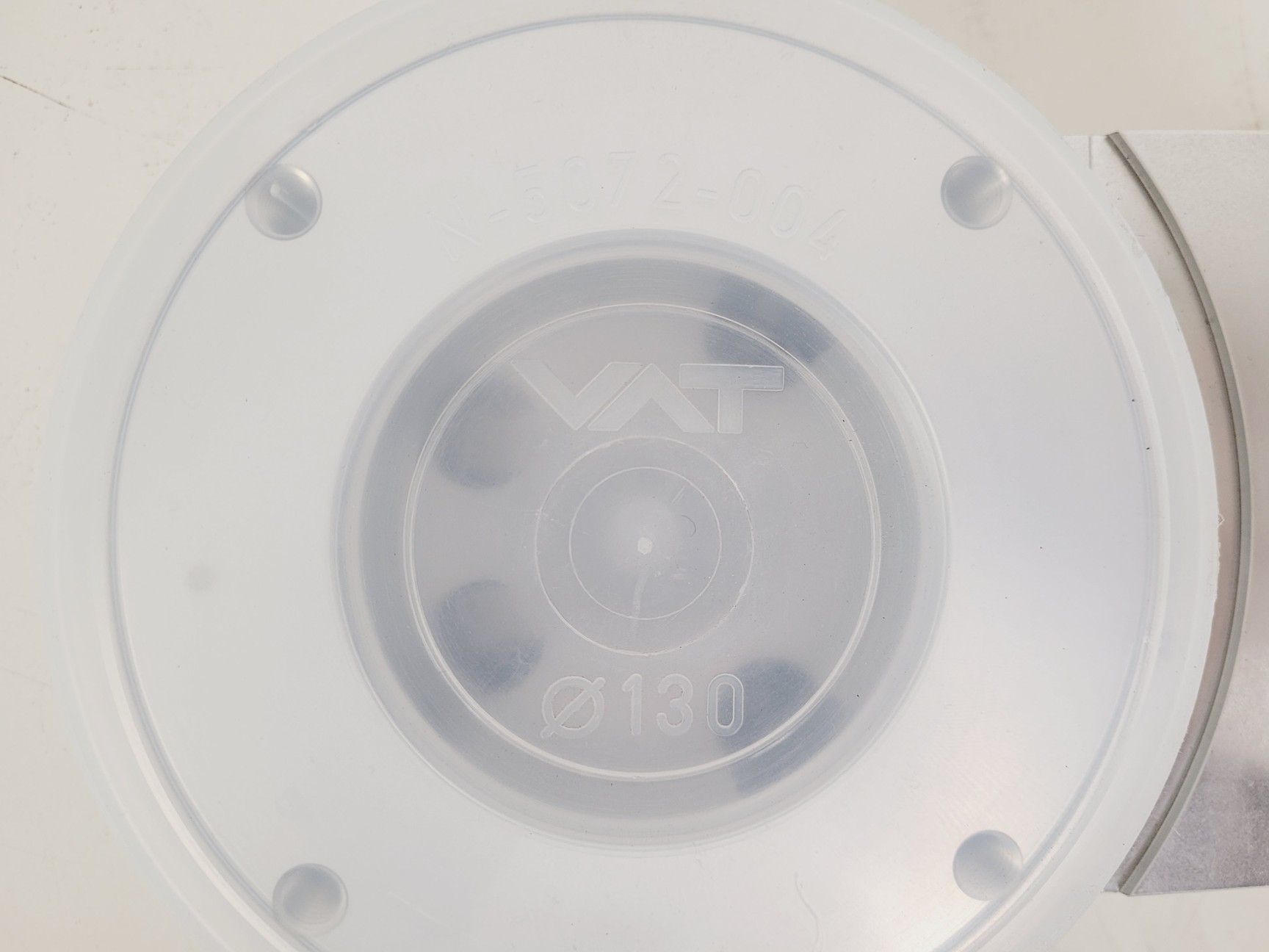 Image of VAT Series 121 Vacuum Gate Valve UHV