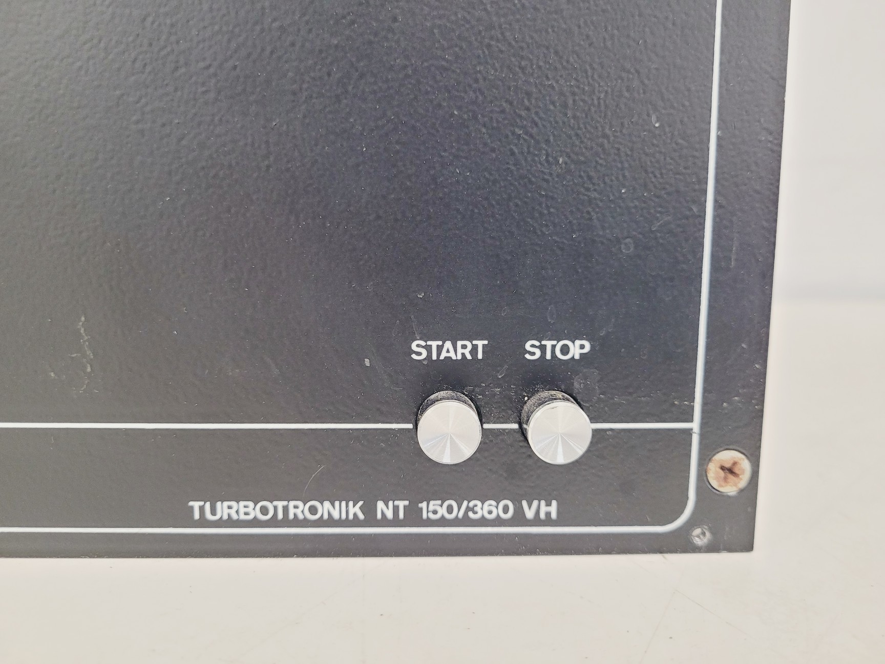 Image of LH Turbotronik NT 150/360 VH Turbo Pump Controller