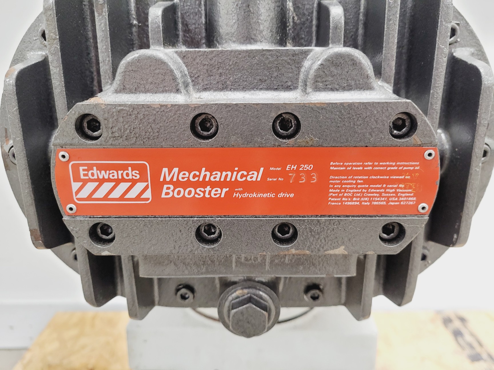 Image of Edwards EH240/E2M40 High Vacuum Booster & Leybold 16830 Ruvac Adapter