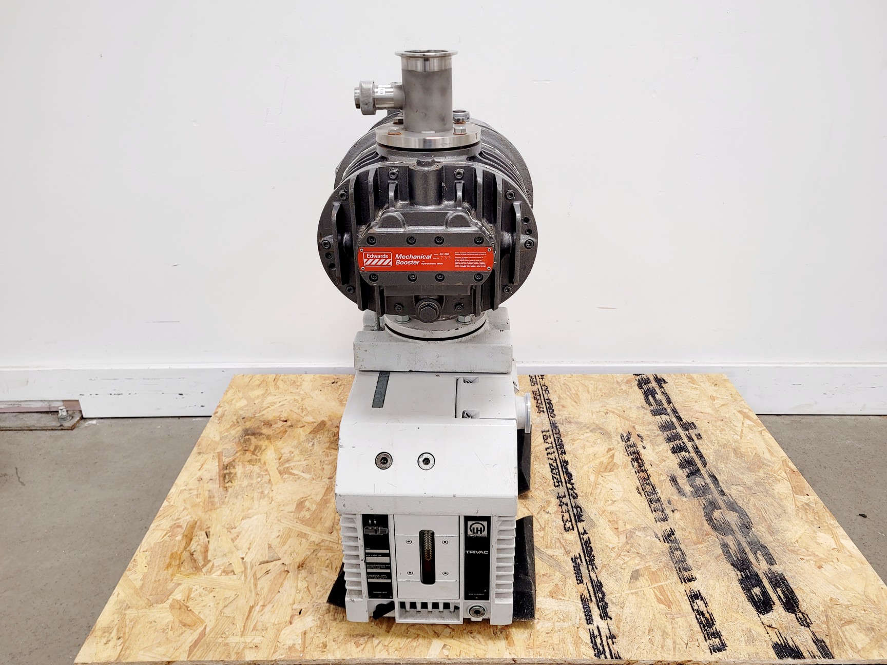 Image of Edwards EH240/E2M40 High Vacuum Booster & Leybold 16830 Ruvac Adapter