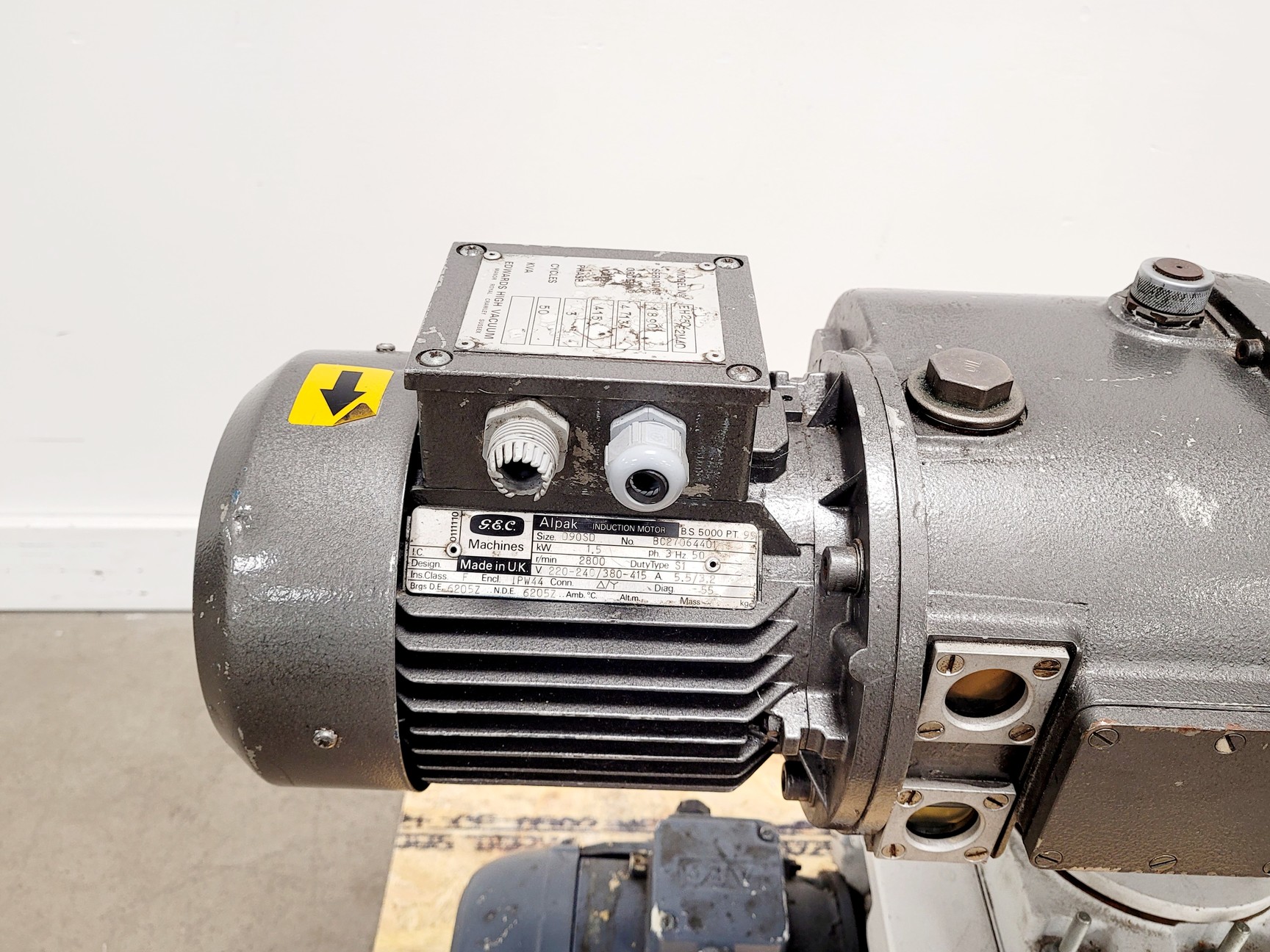 Image of Edwards EH240/E2M40 High Vacuum Booster & Leybold 16830 Ruvac Adapter