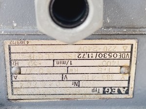 Thumbnail image of Edwards EH240/E2M40 High Vacuum Booster & Leybold 16830 Ruvac Adapter