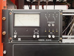 Thumbnail image of Leybold L560 Sputter Deposition System